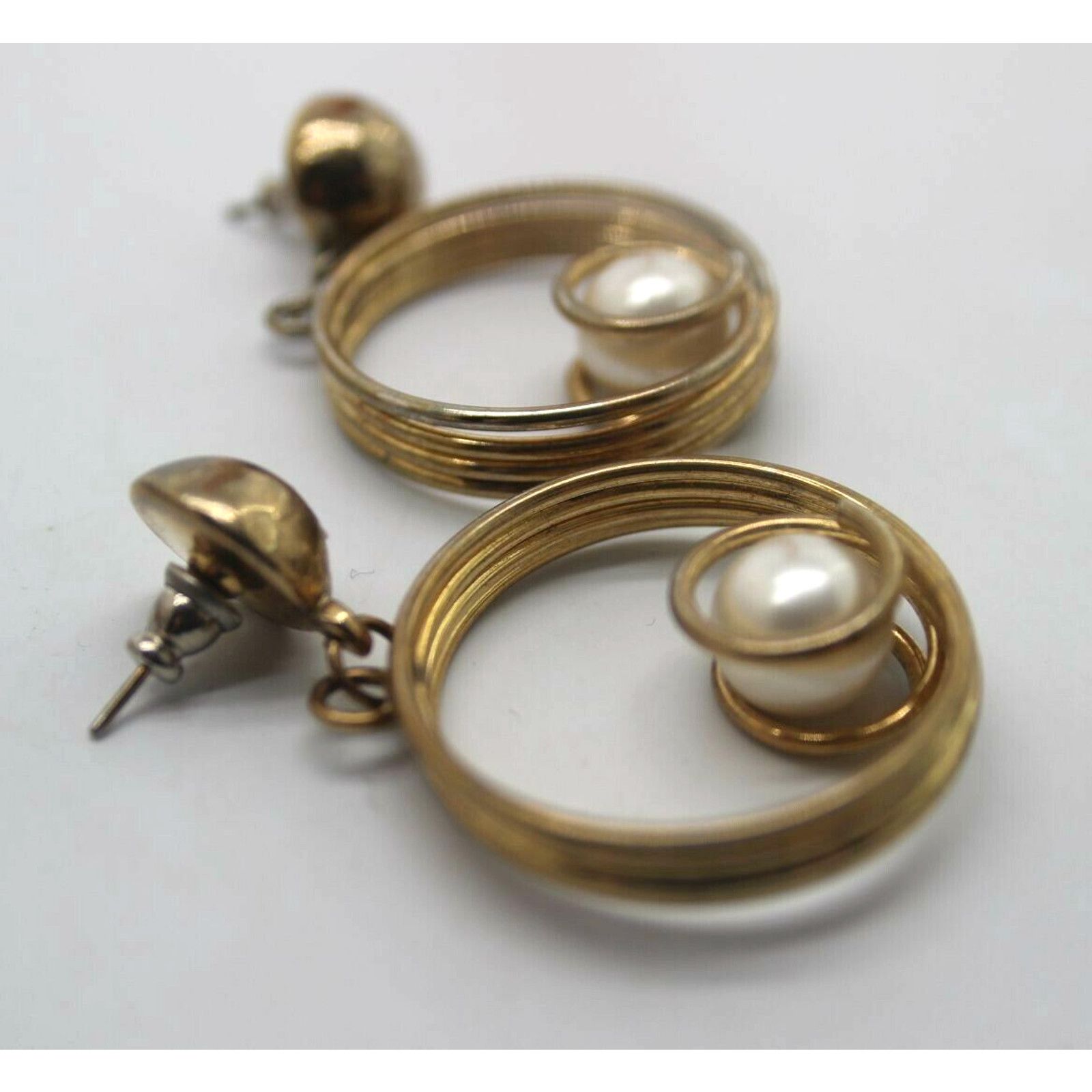 Other Gold Tone Dangle Double Circle Faux Pearl Earrings Size ONE SIZE - 3 Thumbnail