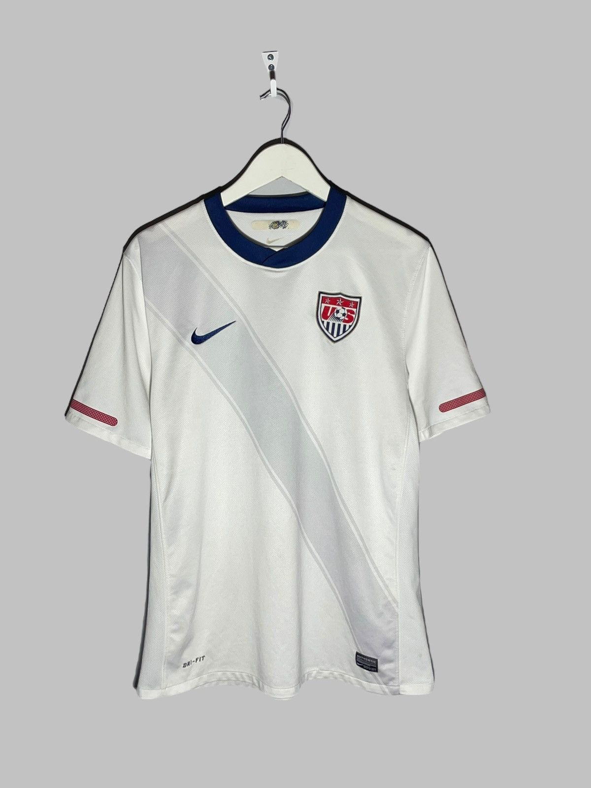 Nike × Vintage National Team USA Nike 2010 Home Hype Y2K Football Shirt Size US L / EU 52-54 / 3 - 1 Thumbnail
