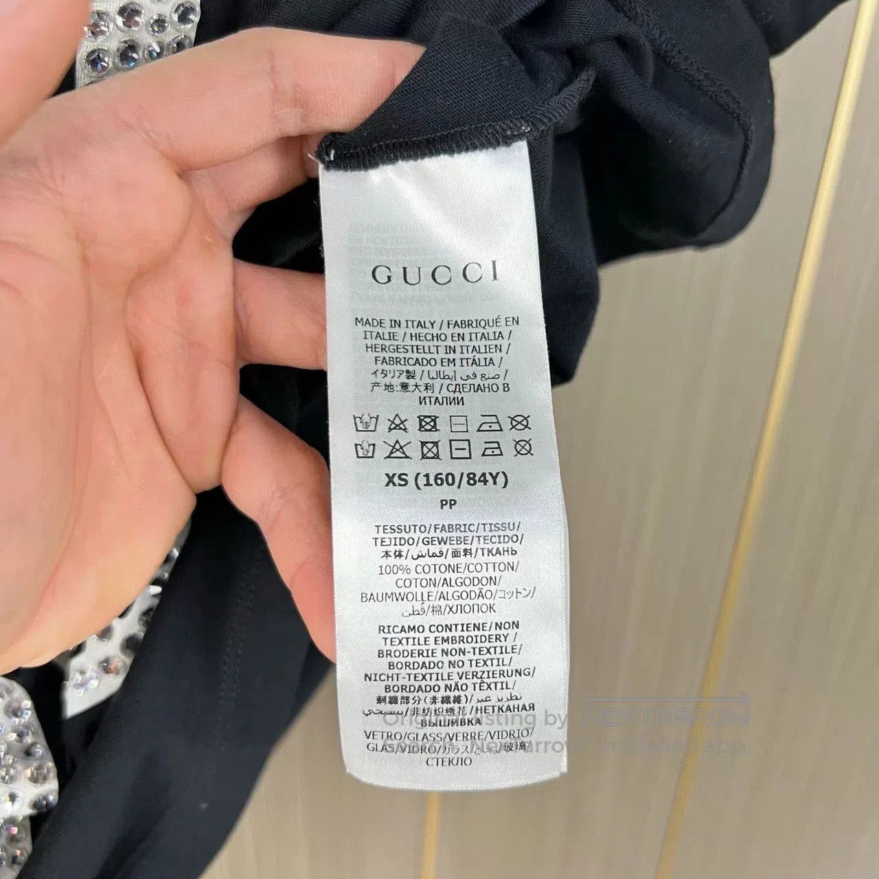 Gucci Gucci Rhinestone Letter Short-Sleeve Top. Size XS / US 0-2 / IT 36-38 - 6 Thumbnail