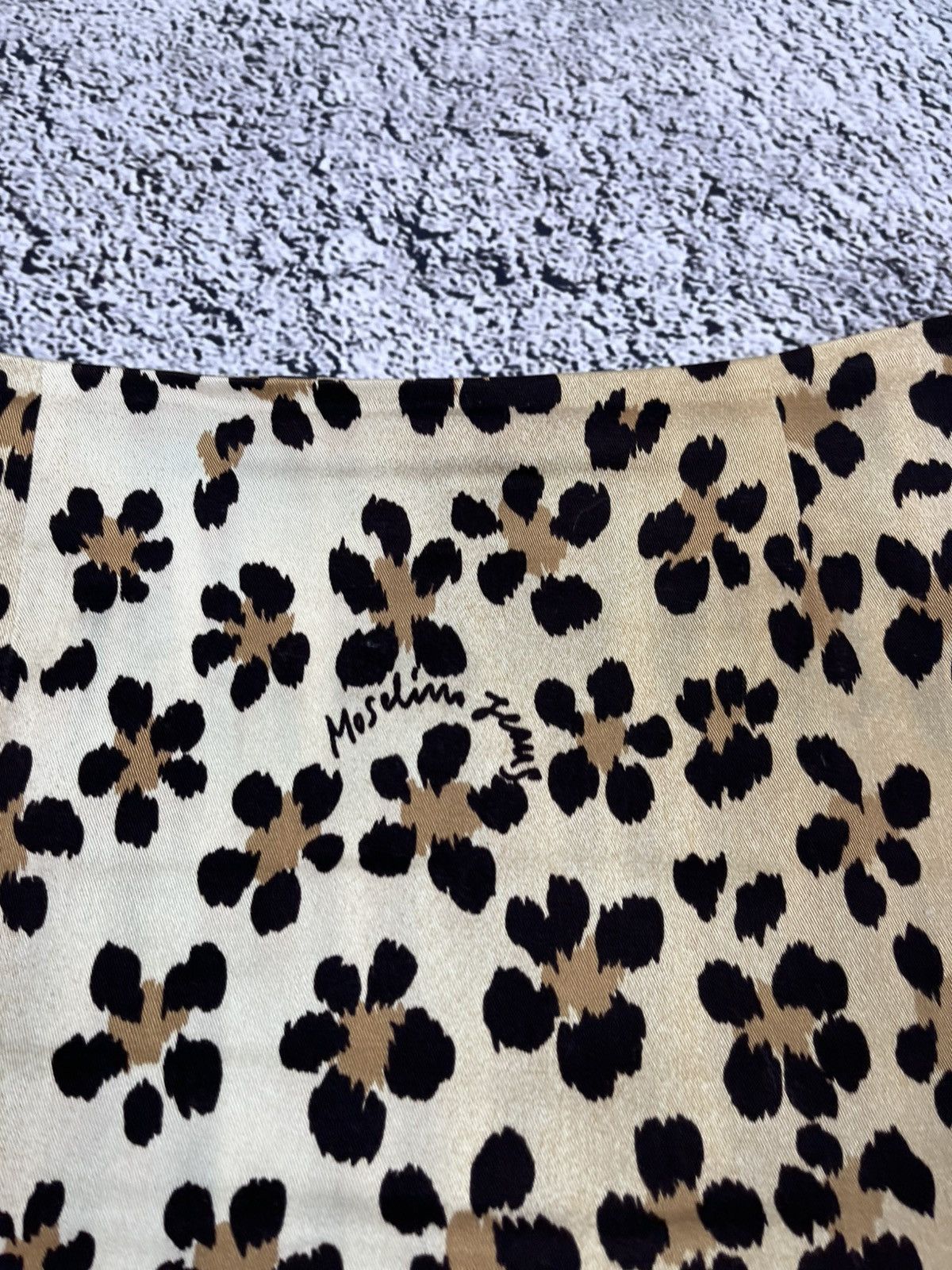 Moschino Vintage Moschino Jeans Animal Floral Pattern Skirt Size 28" / US 6 / IT 42 - 2 Thumbnail