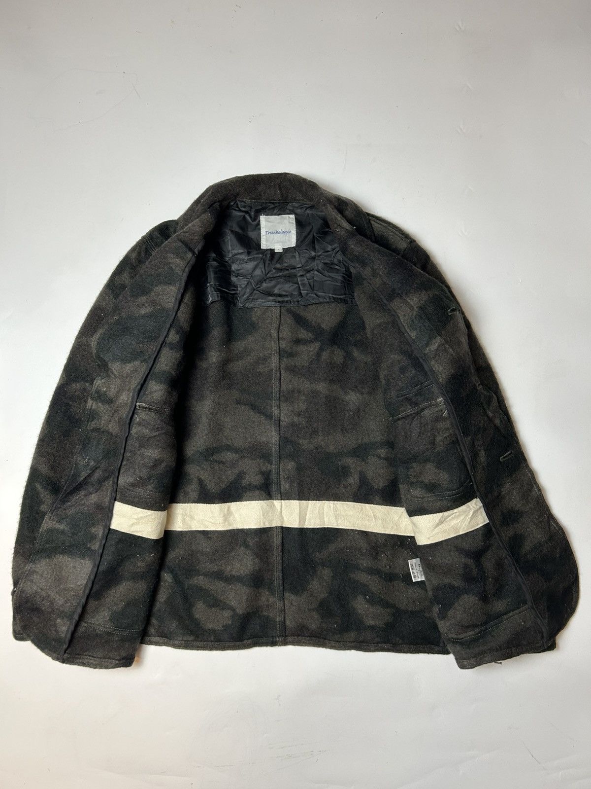 Other TRUE BALANCE WOOL CAMOFLAUGE JACKET Size US L / EU 52-54 / 3 - 2 Thumbnail