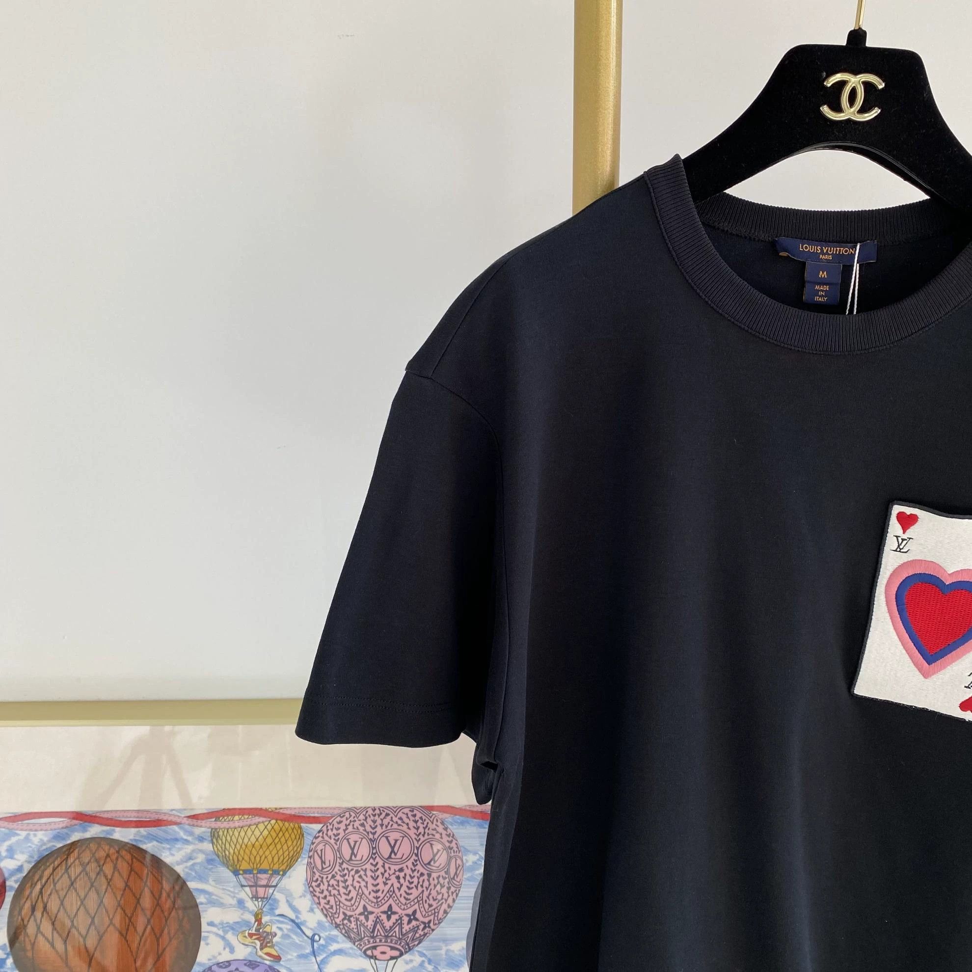 Louis Vuitton Louis Vuitton Poker Print Black Tee M Size M / US 6-8 / IT 42-44 - 3 Thumbnail