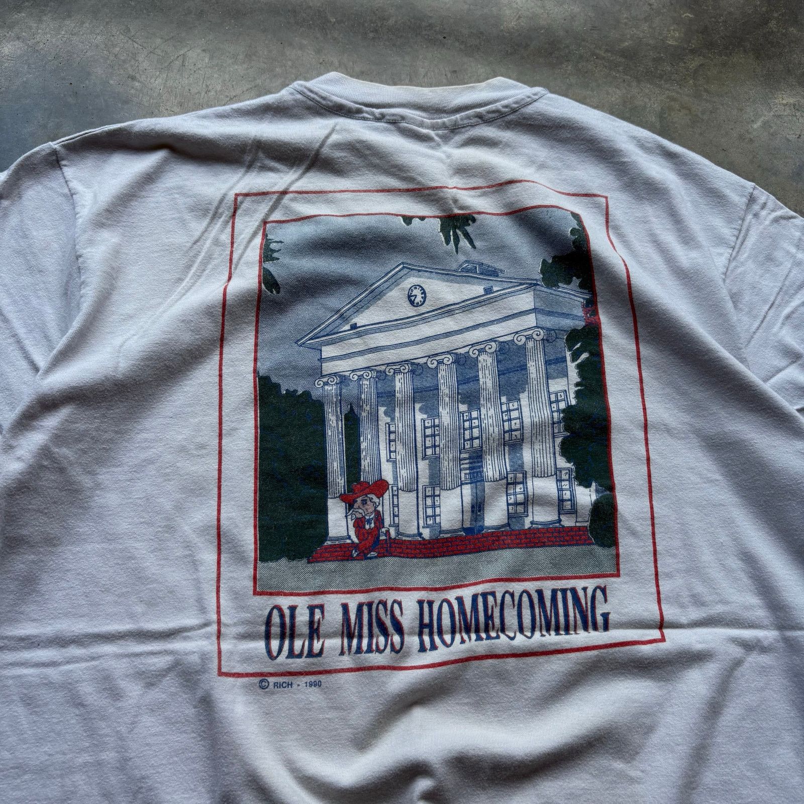 NCAA Rare Vintage 1990 Ole Miss Rebels Home Coming T-shirt Size US XL / EU 56 / 4 - 4 Thumbnail