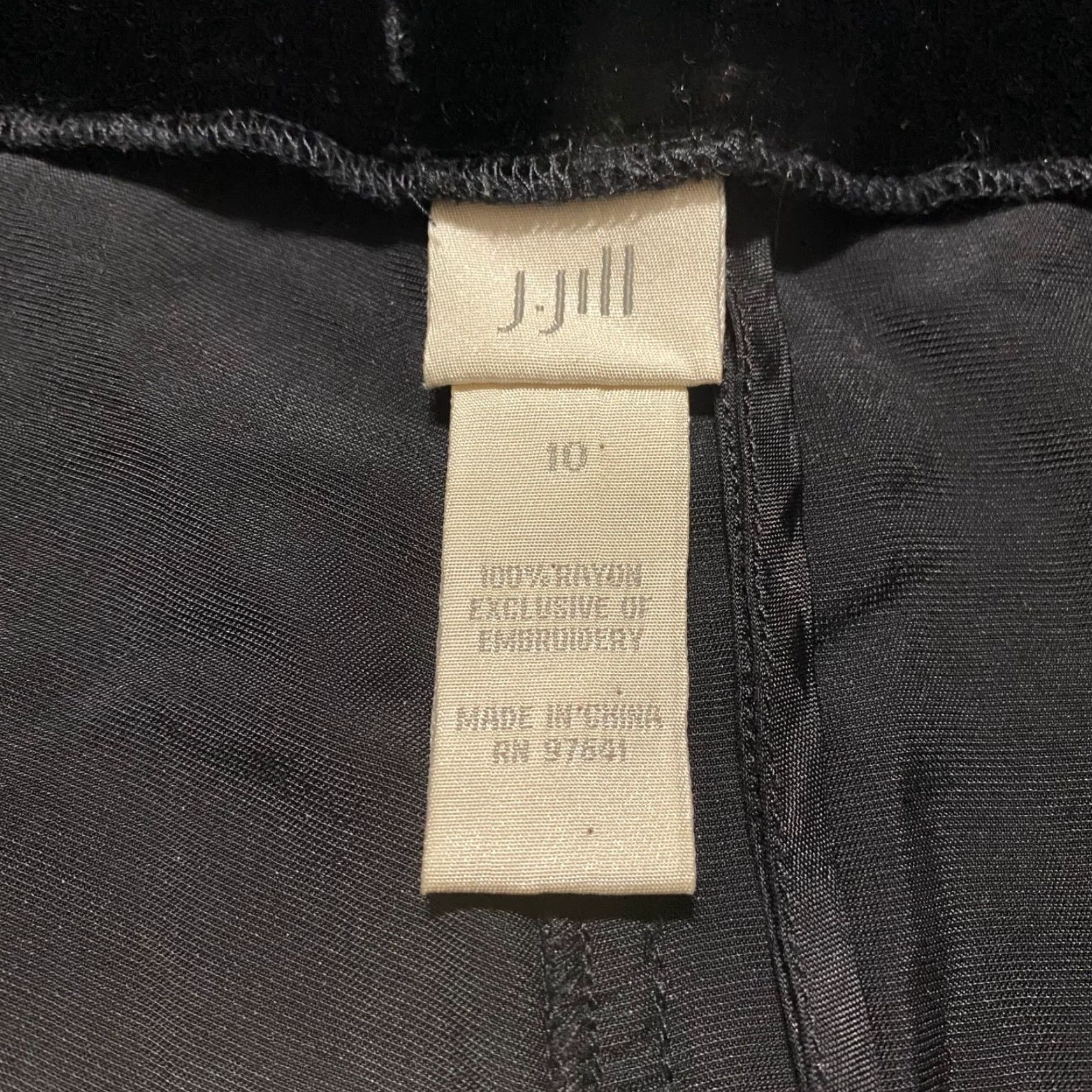 J. Jill J. Jill Pants Womens 10 Black Velvet Embroidered High Rise Straight Casual Dress Pants Womens Size 10 Velvet Embroidered Pockets Size 32" / US 10 / IT 46 - 3 Thumbnail