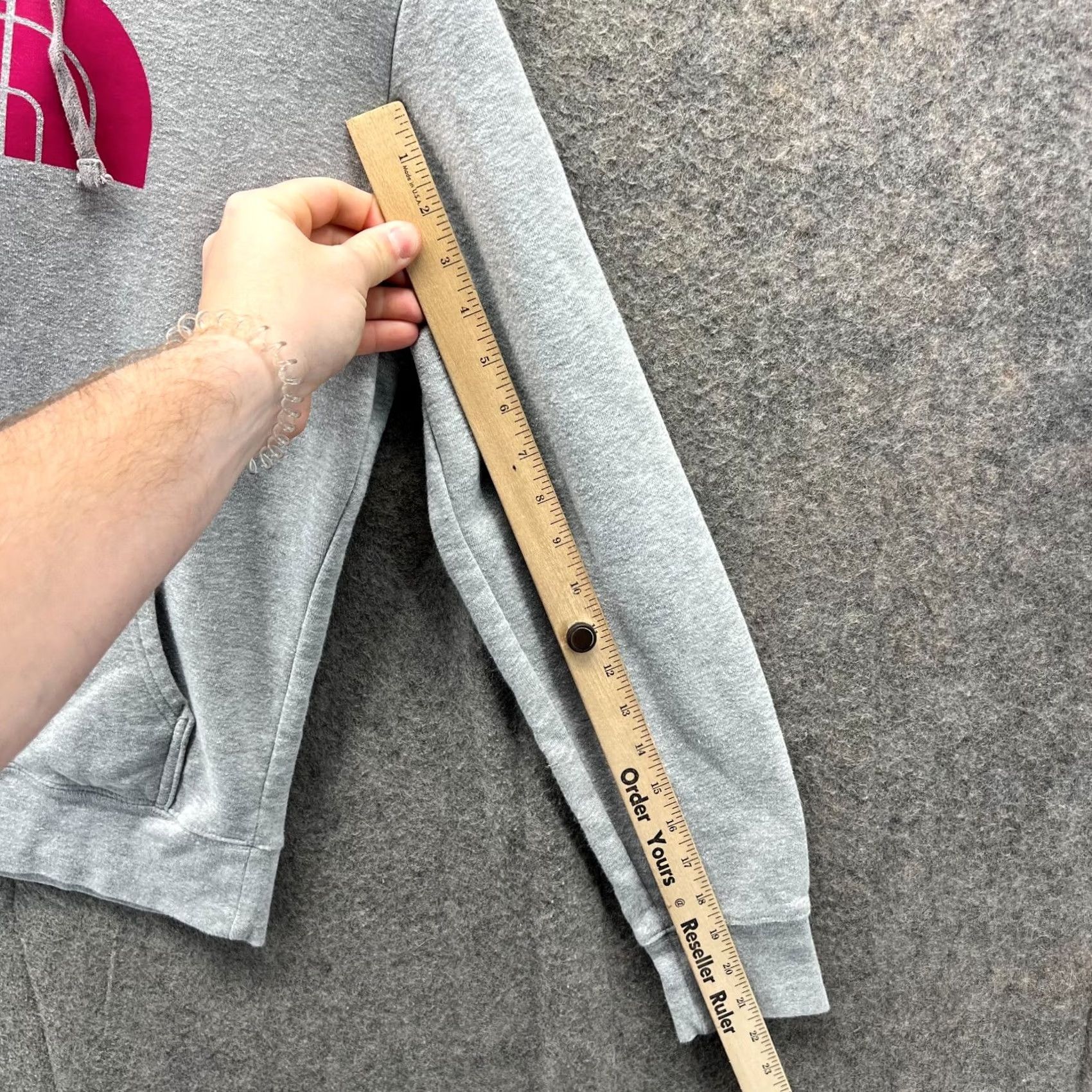 The North Face The North Face Hoodie Womens S White Women Grey Pink Spell Out Sweater Fleece Pullover Size S / US 4 / IT 40 - 5 Thumbnail