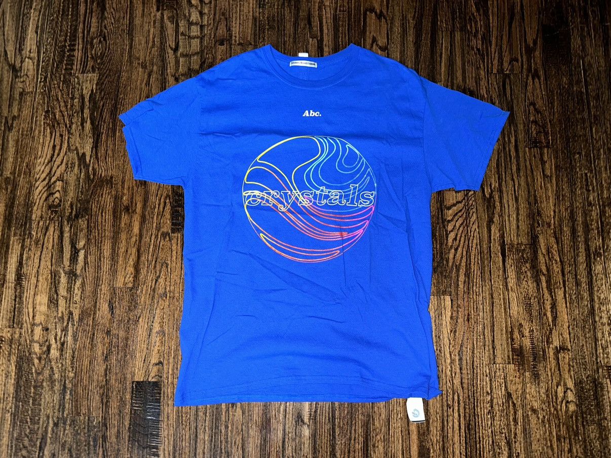 Advisory Board Crystals Advisory Board Crystals ABC Graphic Logo Blue T-Shirt Sz L Size US L / EU 52-54 / 3 - 1 Thumbnail
