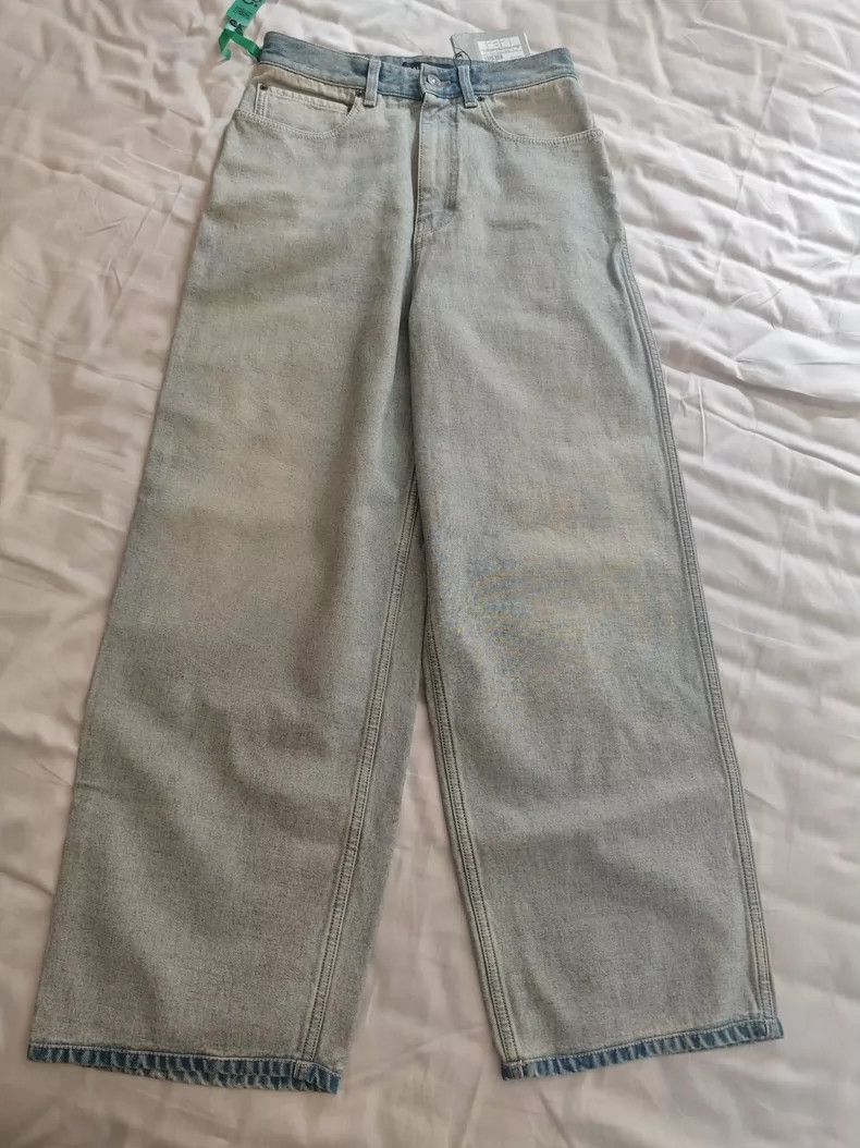 Balenciaga size XS Wash and wear Baggy zipper jeans backwa