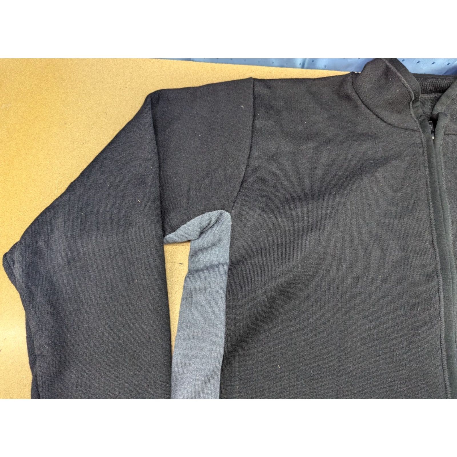 Vintage Devold Protection Jacket Mens L Black Full Zip 100% Merino Wool Work Outdoor Jacket Size US L / EU 52-54 / 3 - 5 Thumbnail