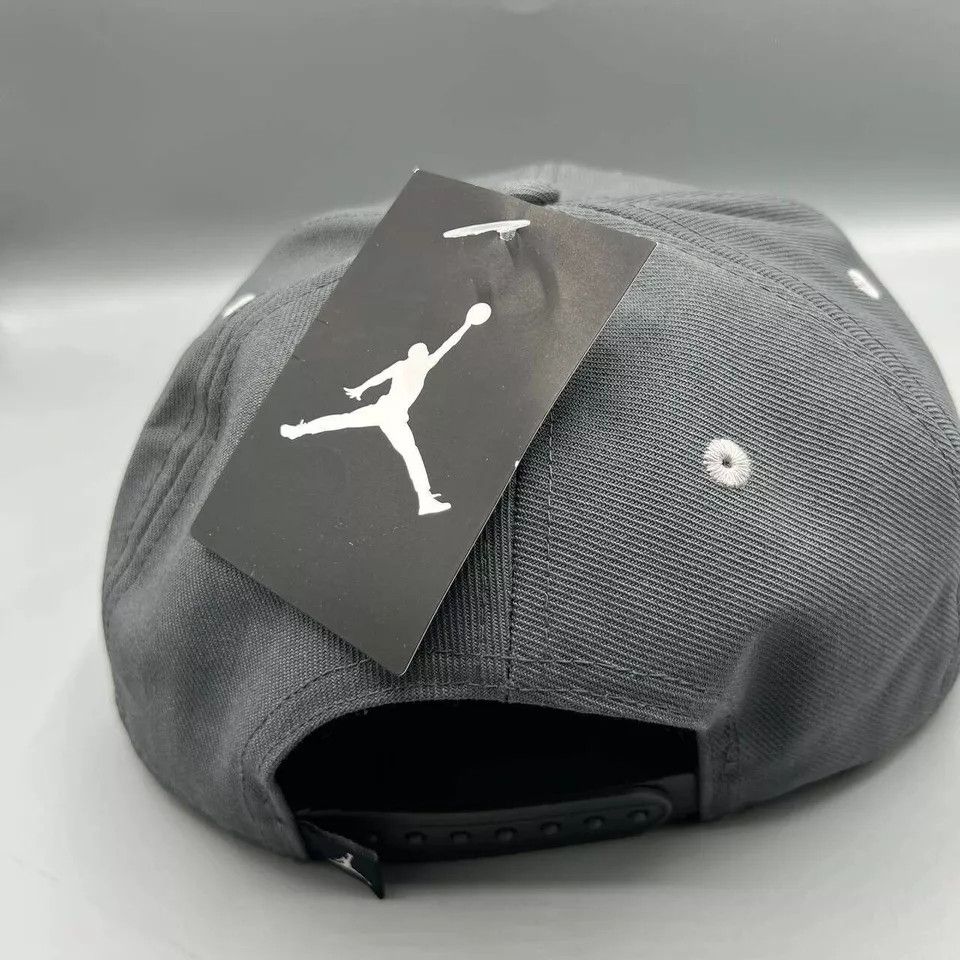 Jordan Brand Air Jordan XIII Hat Men Embroidered Jumpman Snap Back Cap Size ONE SIZE - 5 Thumbnail