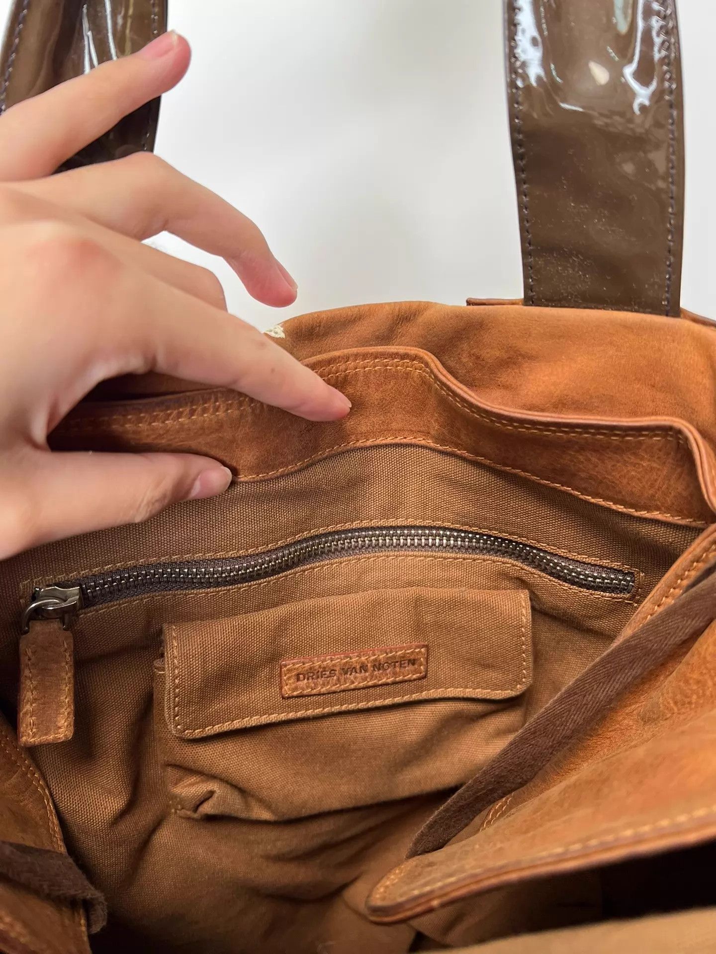 Dries Van Noten Dries van noten maillard distressed leather handbag Size ONE SIZE - 4 Thumbnail