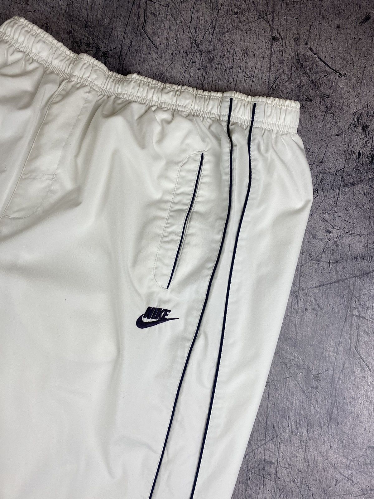 Nike Vintage Nike Nylon Y2K Drill Joggers Pants Size US 34 / EU 50 - 3 Thumbnail