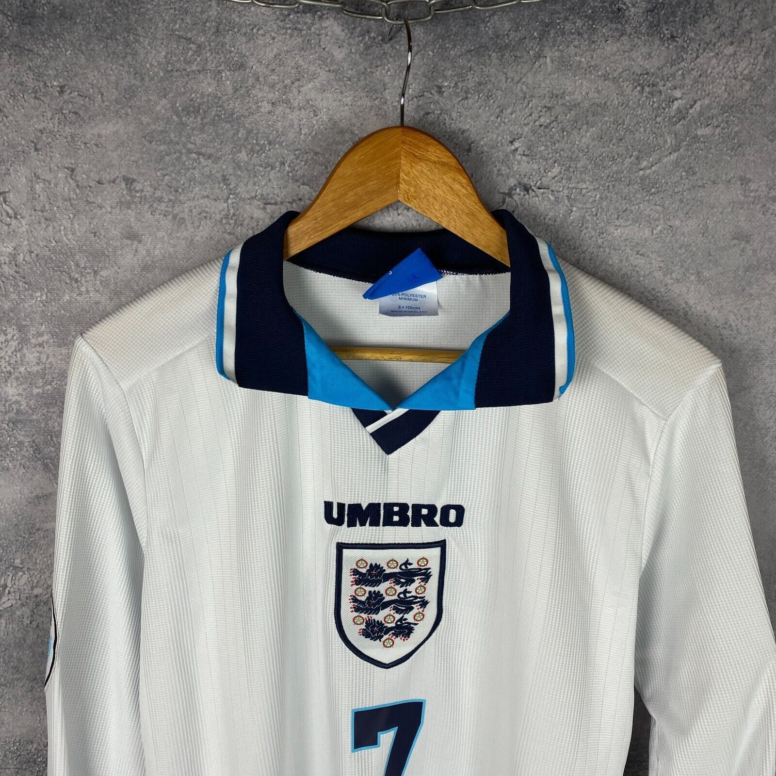 Umbro Umbro England Men's Vintage Soccer Jersey Size S Beckham ` Size US S / EU 44-46 / 1 - 2 Thumbnail
