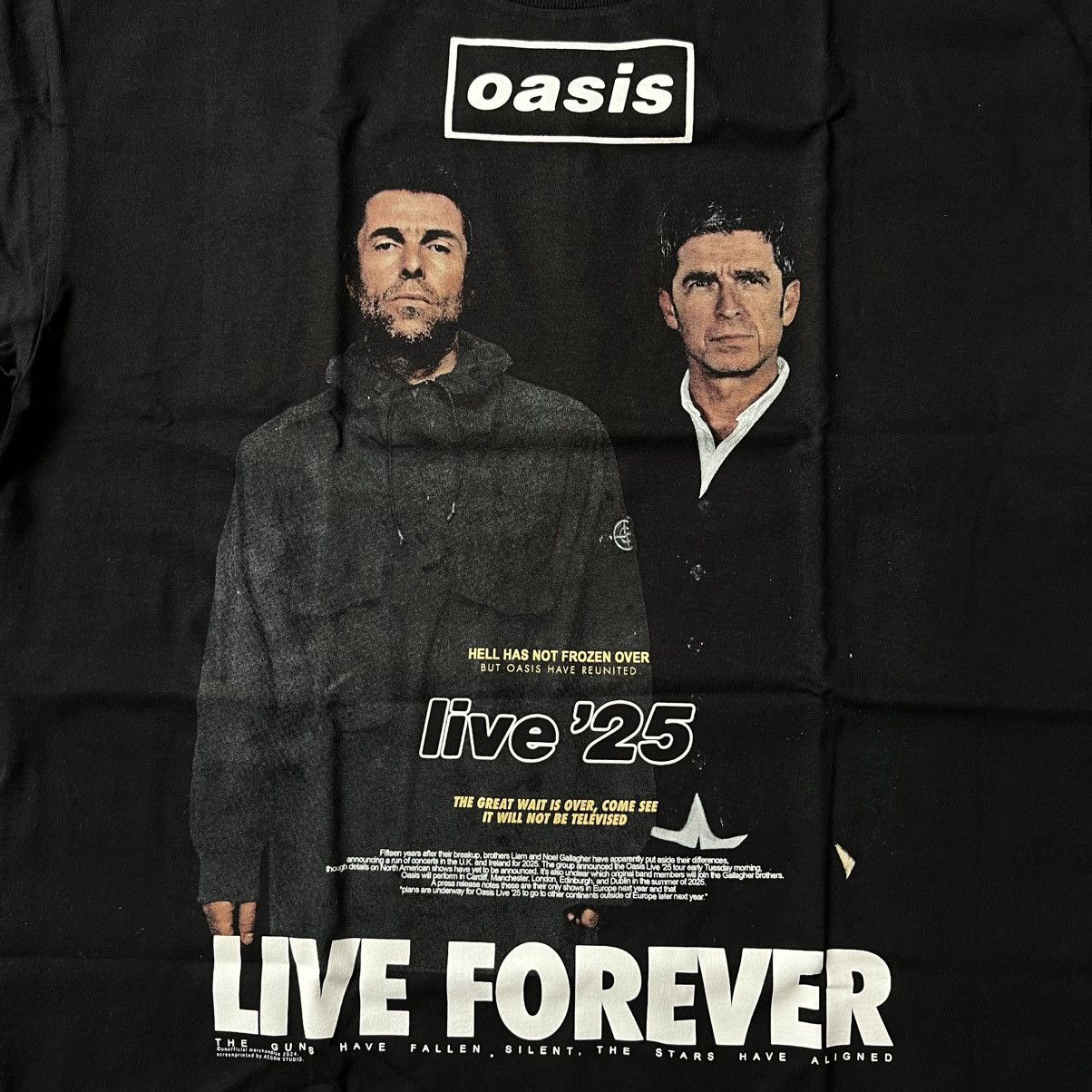 Band Tees Liam Gallagher and Noel Gallagher britpop OASIS reunion Size US XL / EU 56 / 4 - 3 Thumbnail