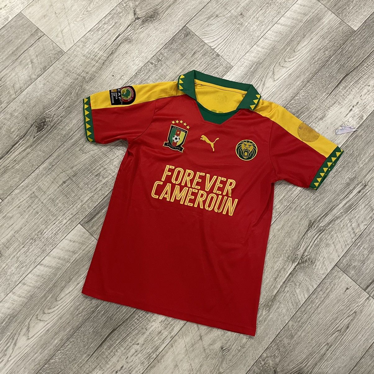 Vintage CAMEROUN puma Africa 90s polo soccer tee jersey shirt Size US S / EU 44-46 / 1 - 1 Thumbnail