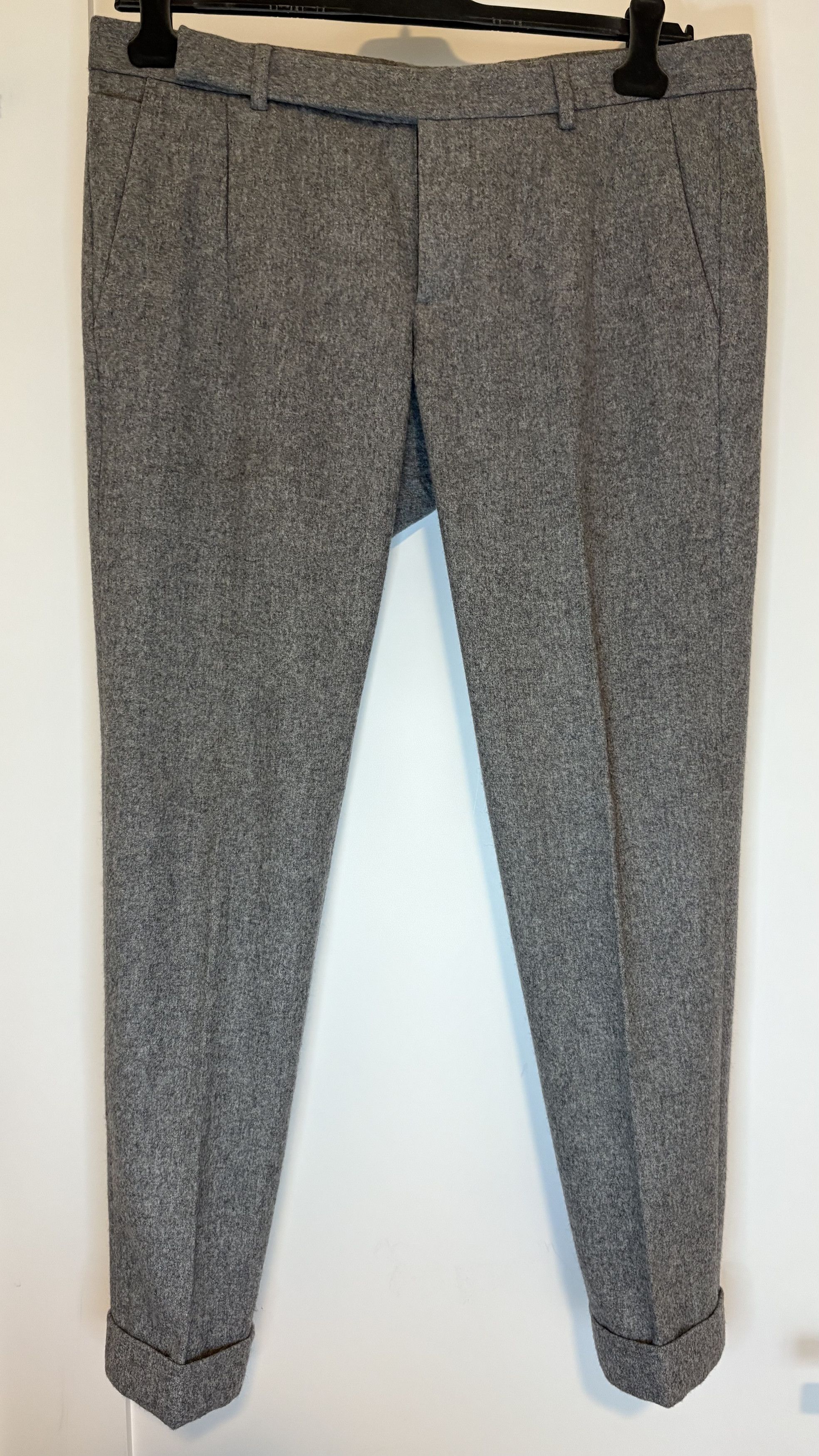 Gucci Gucci Gray Wool Cuffed Pants Size US 34 / EU 50 - 1 Thumbnail