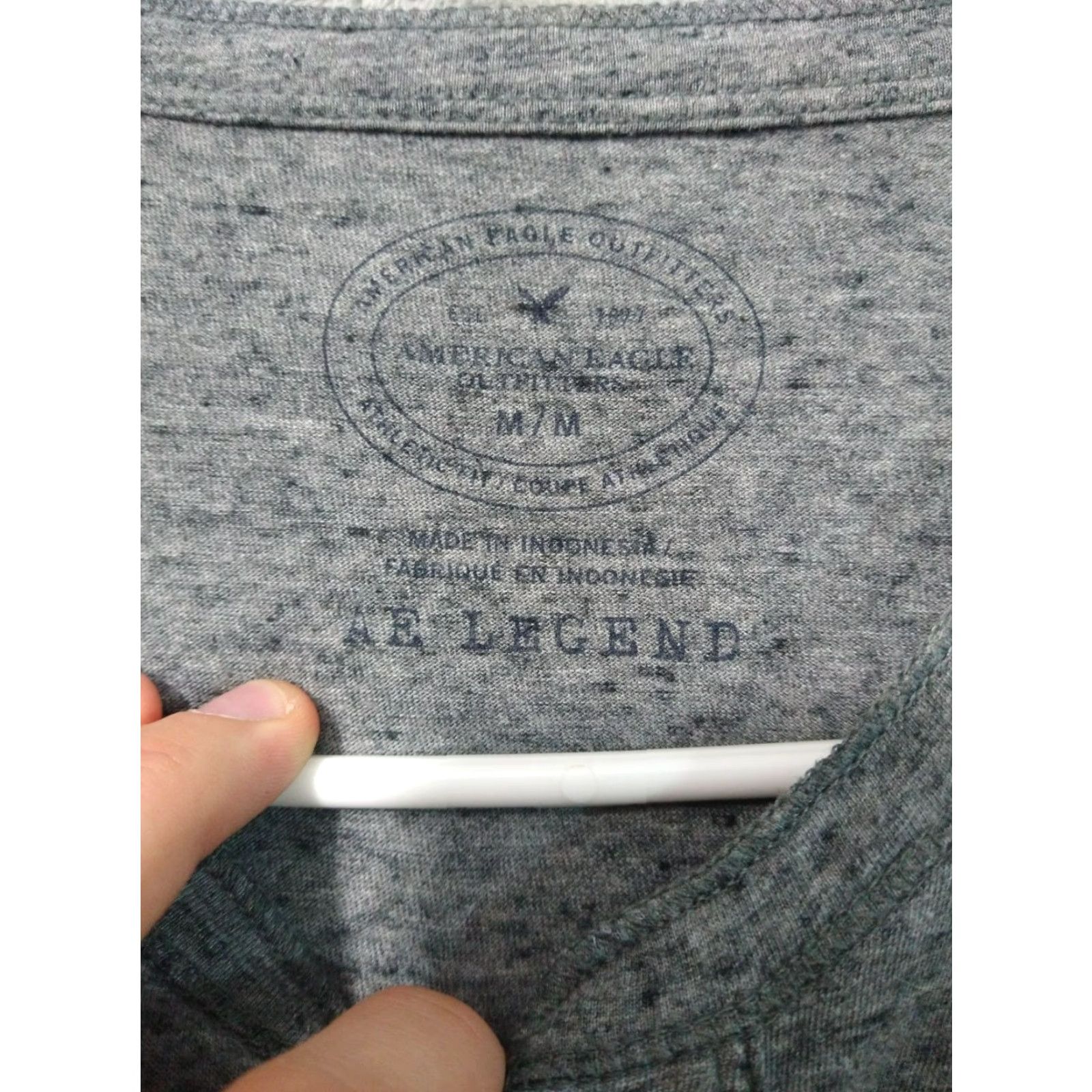 American Eagle Outfitters American Eagle Shirt Mens Medium Gray Henley Athletic Fit Long Sleeve Legend Size US M / EU 48-50 / 2 - 5 Thumbnail