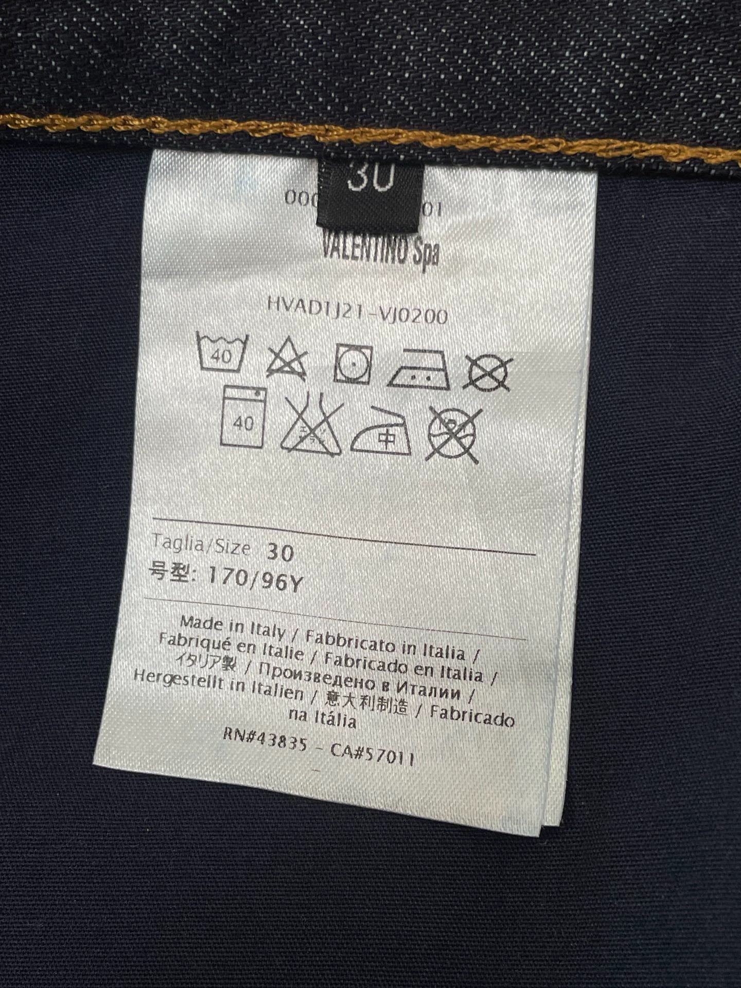Valentino Valentino Straight Leg Jeans 30 (New, No Tags) Size US 30 / EU 46 - 4 Thumbnail