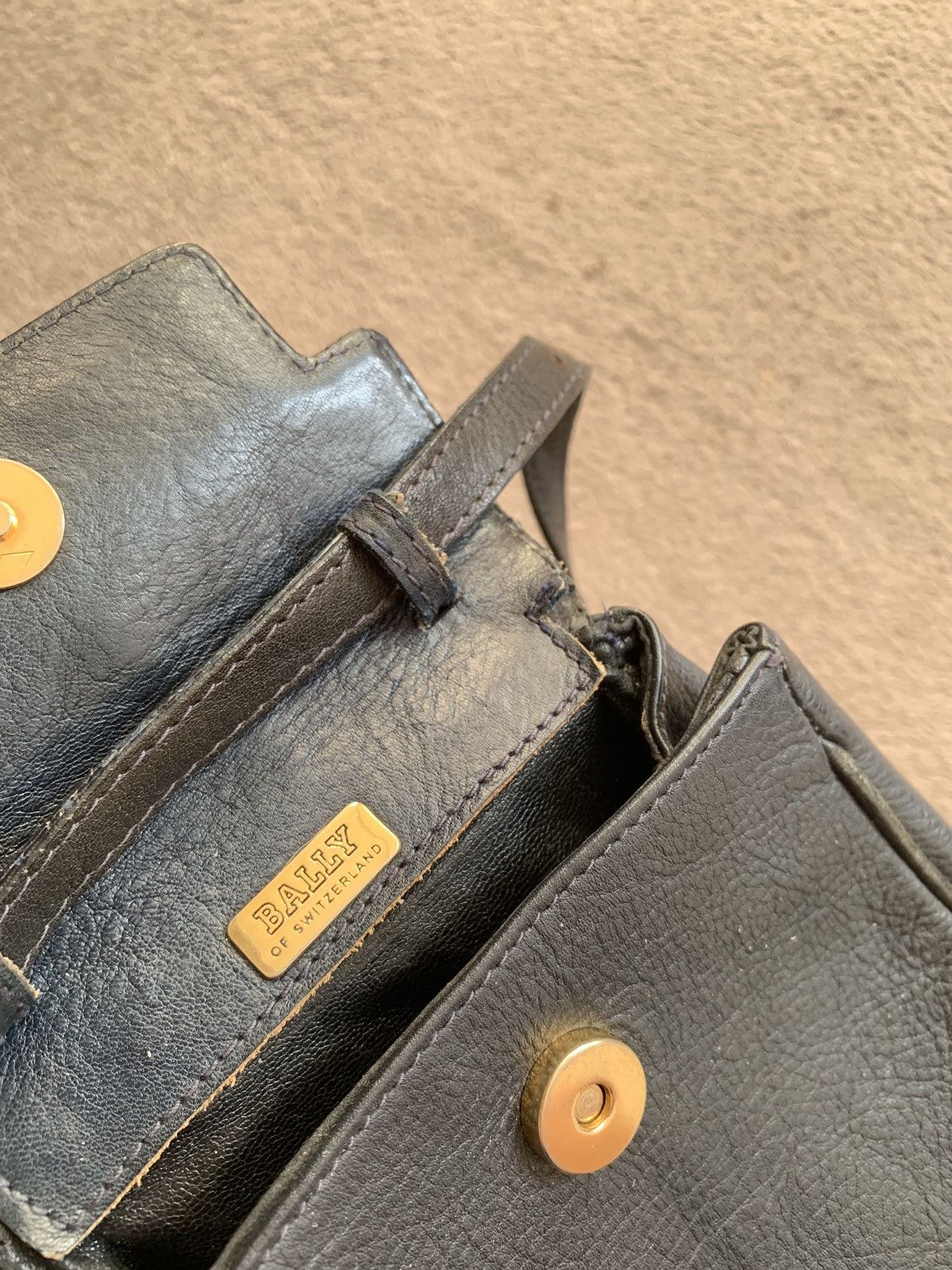 Bally × Genuine Leather × Vintage Rare🔥 Bally vintage leather mini bag Size ONE SIZE - 6 Thumbnail