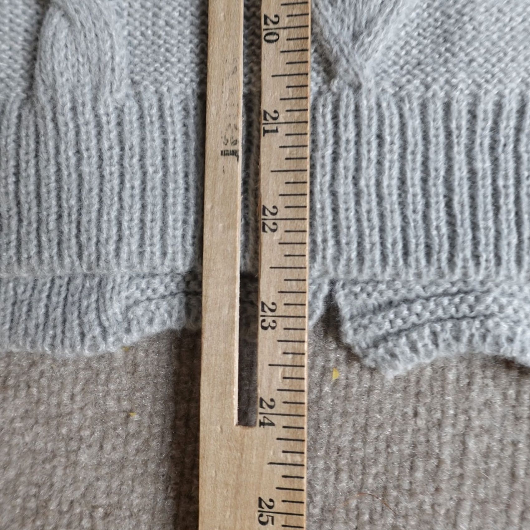 Vintage Taylor Swift Womens Sweater Cardigan M Gray V-Neck Long Sleeve Knit Cable Knit Casual Winter Fall Spring Regular Womens Size M / US 6-8 / IT 42-44 - 5 Thumbnail