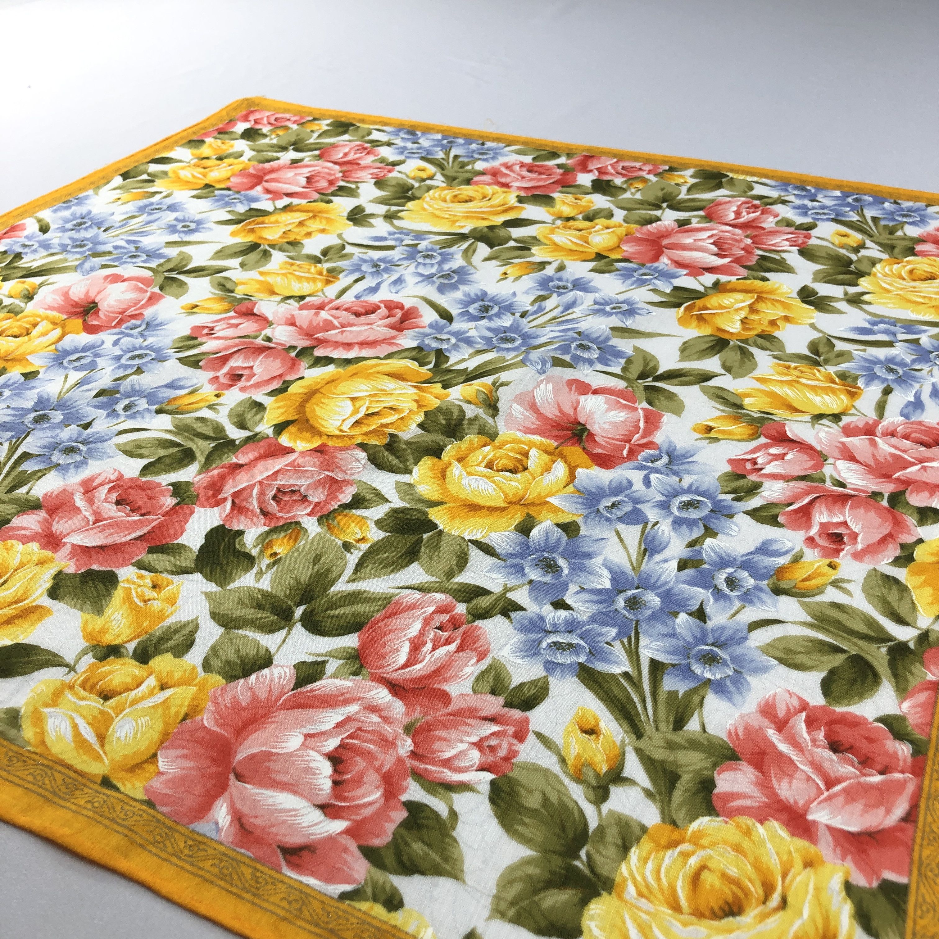 Yves Saint Laurent YSL Floral Handkerchief Neckerchief Bandana H3074 Size ONE SIZE - 2 Thumbnail