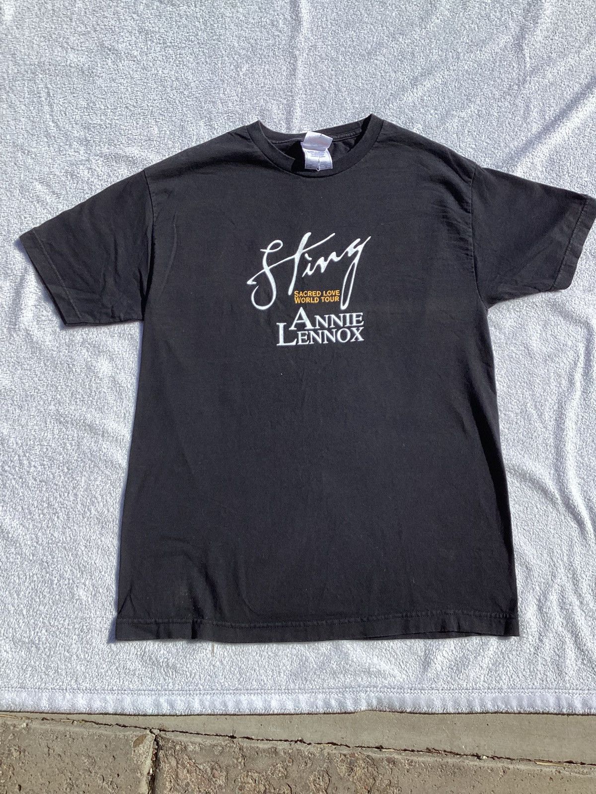 AAA Vtg ‘03 sting sacred love world tour w/ Annie Lennox band Te Size US L / EU 52-54 / 3 - 1 Thumbnail