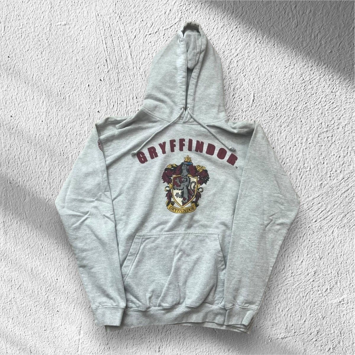 Vintage Harry Potter Gryffindor Crest Pullover Hoodie – Large Size US L / EU 52-54 / 3 - 1 Thumbnail