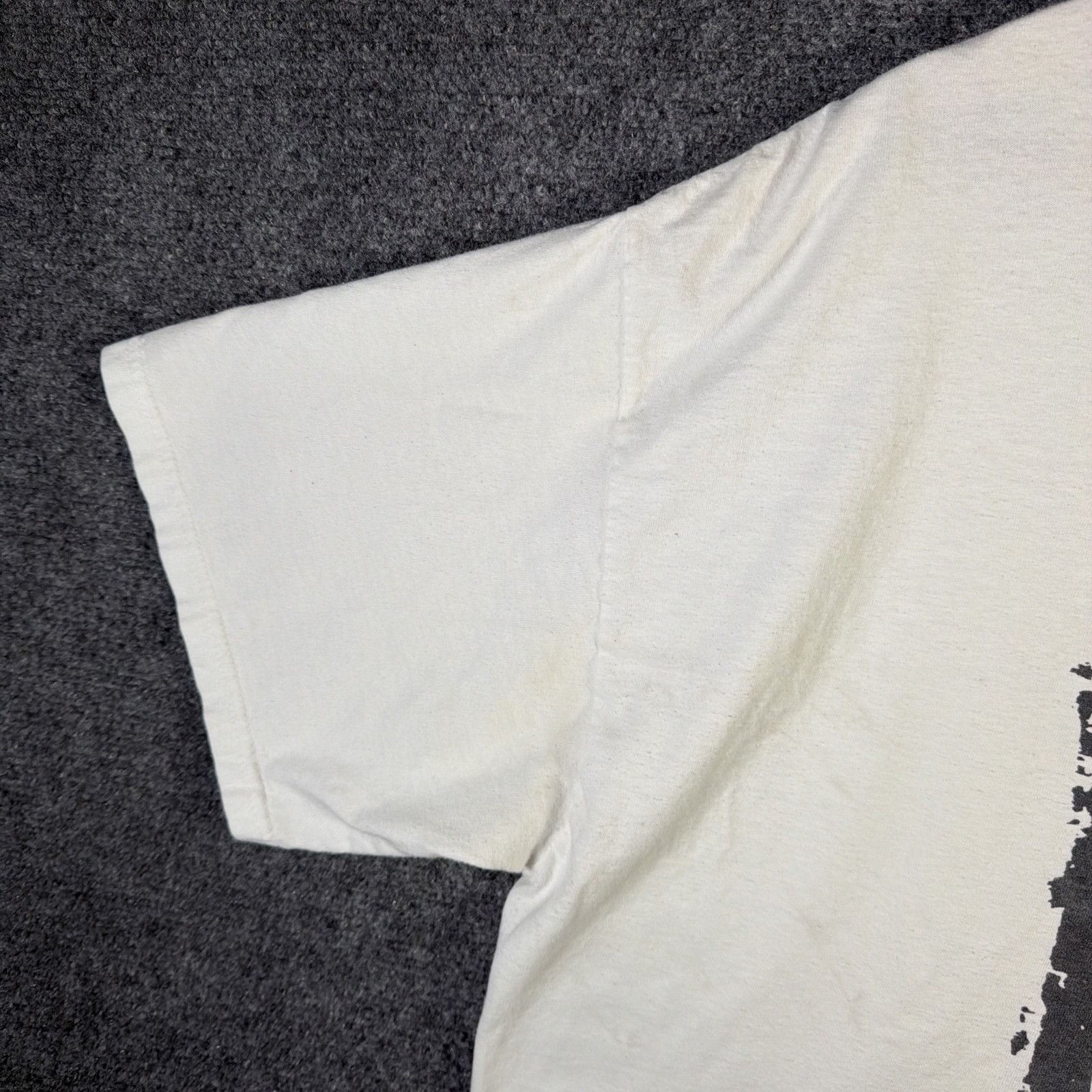 Band Tees Vintage Nine Inch Nails Shirt Mens XL Y2K 2005 World Tour Size US XL / EU 56 / 4 - 9 Thumbnail