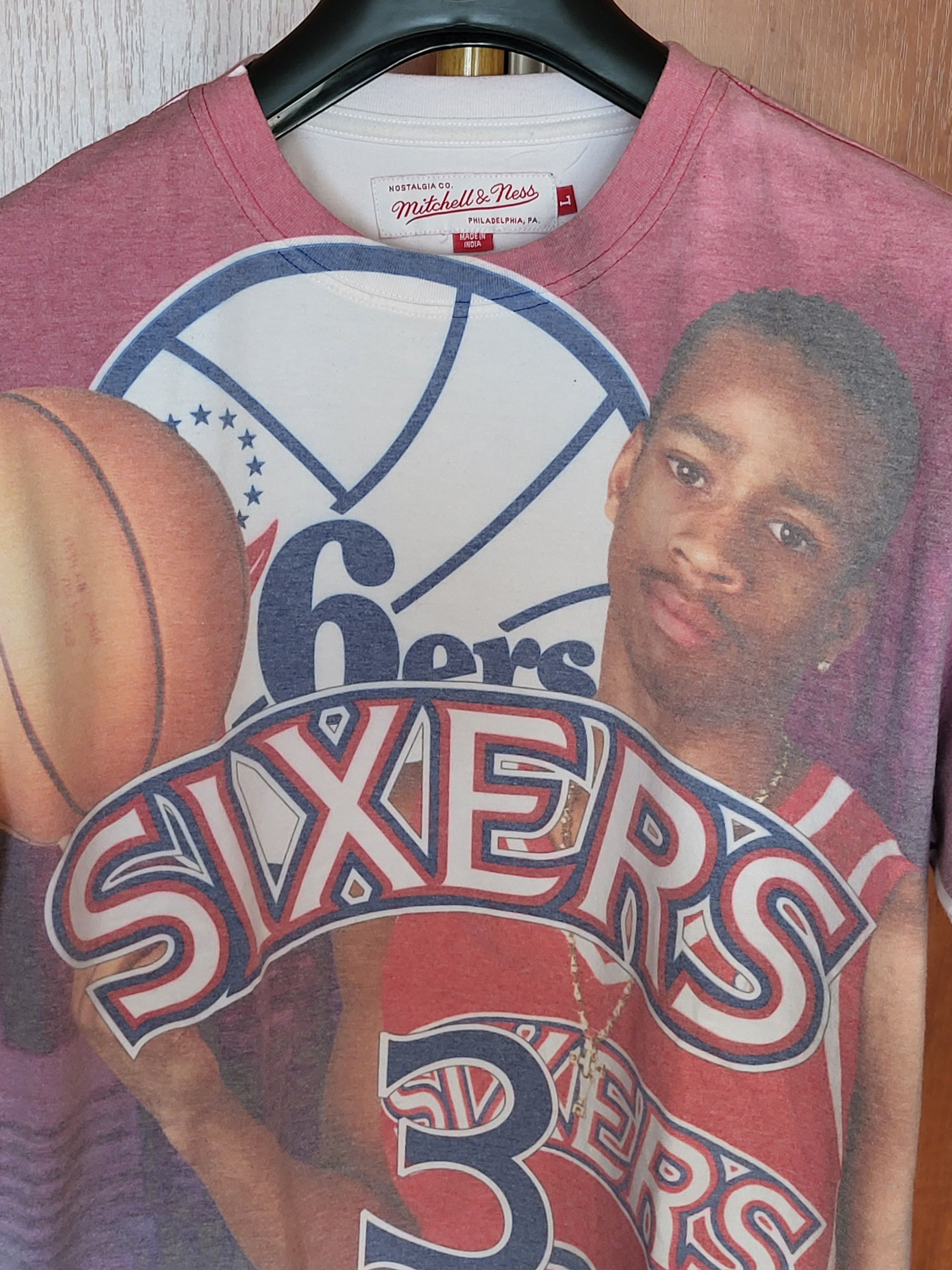 Mitchell & Ness Mitchell & Ness NBA Allen Iverson Phil Sixers T-Shirt Size US L / EU 52-54 / 3 - 2 Thumbnail