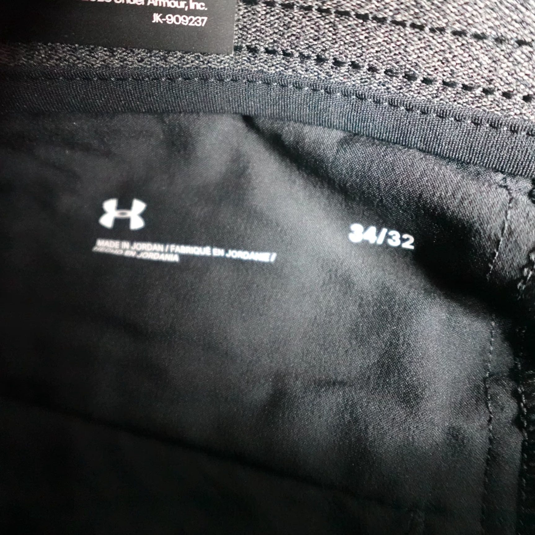 Under Armour Under Armour Pants 32 x 31 Black Solid Performance Golf Straight NEW Size US 32 / EU 48 - 4 Thumbnail