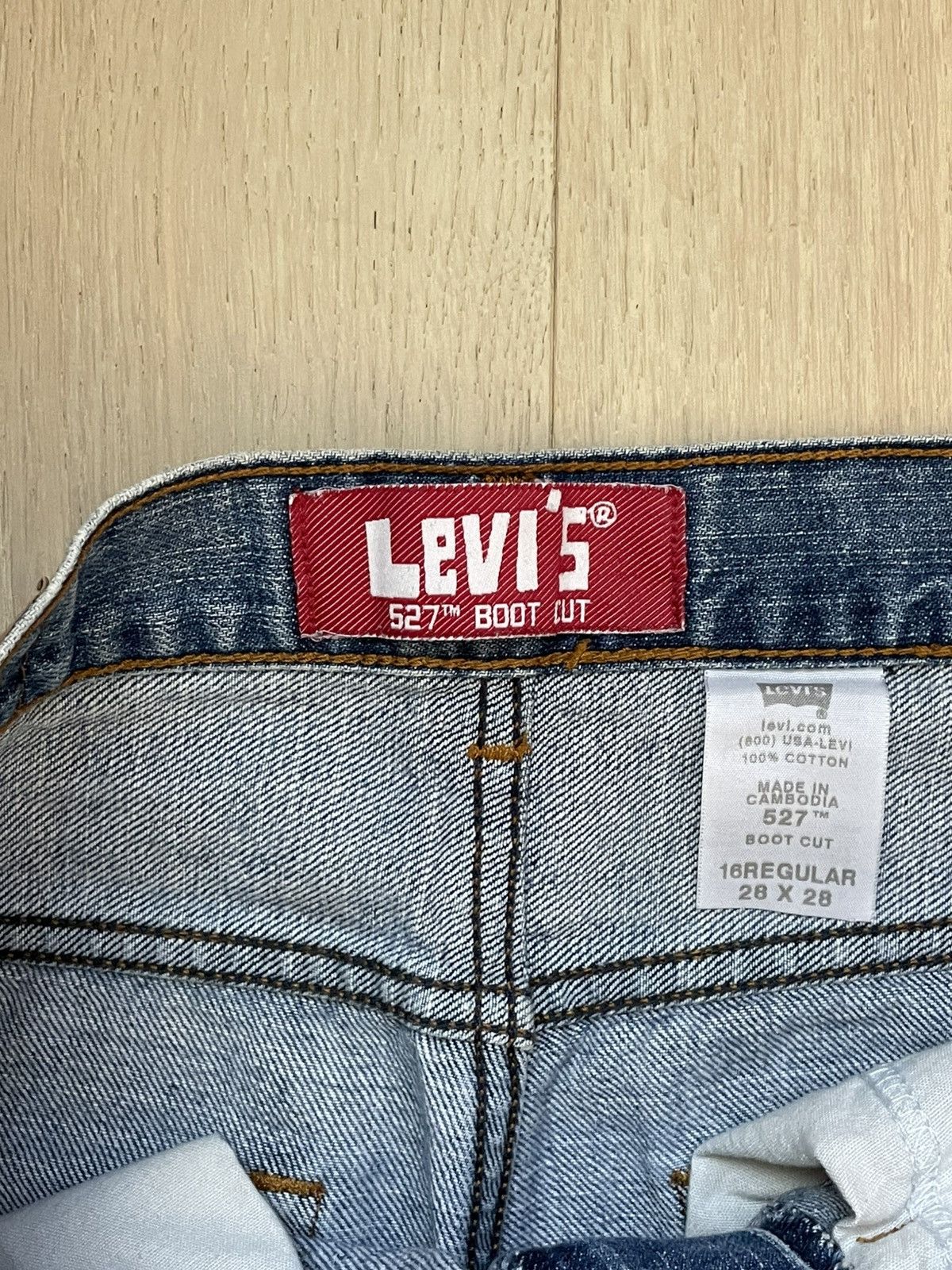 Levi's Levis 527 28x28 bootcut vintage denim blue jeans Size US 28 / EU 44 - 3 Thumbnail