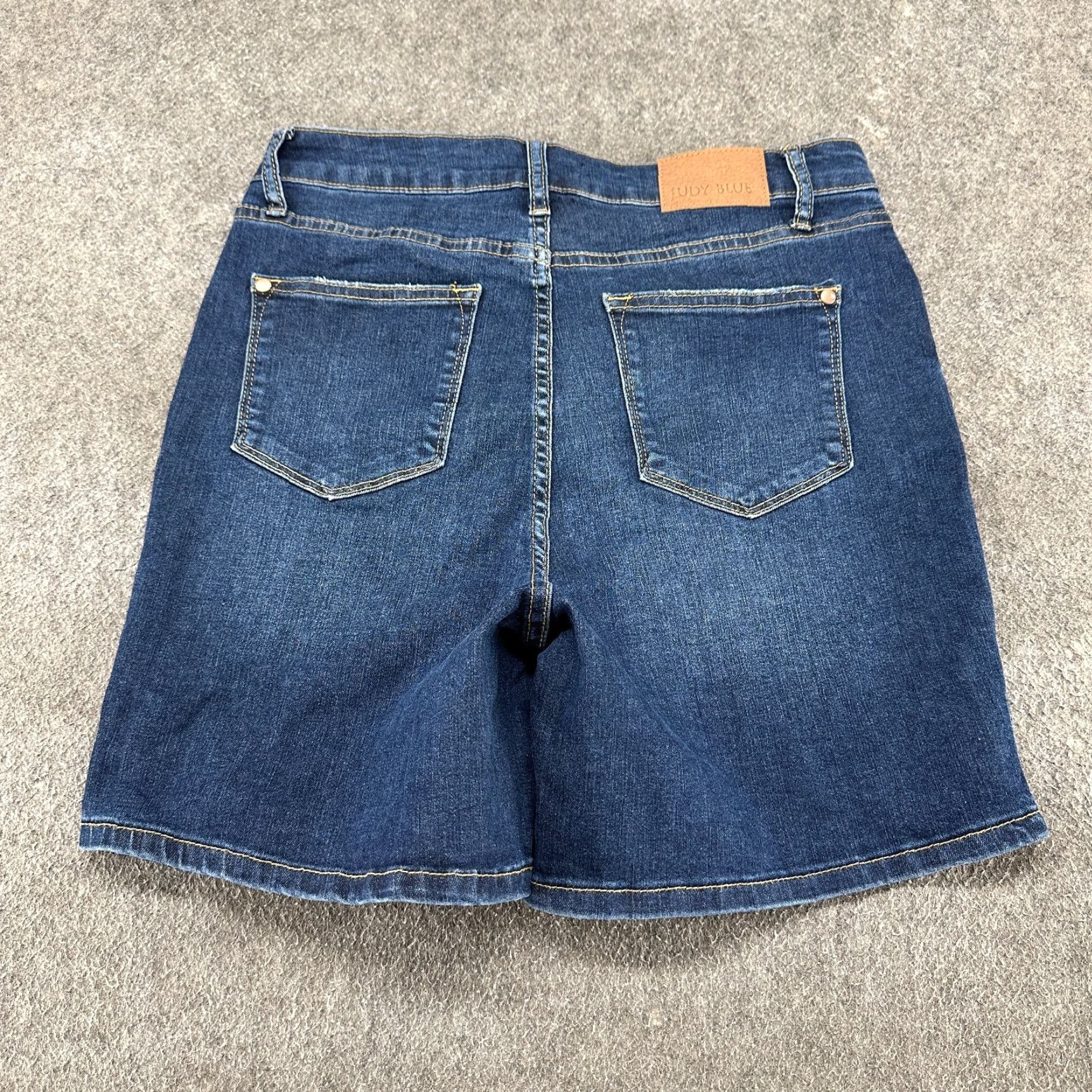 Denime Judy Blue Shorts Womens XL Denim Cotton Spandex Dark Wash 5-Pocket Flat Front Zip Inseam 6 in Casual Summer Stretch Size 40" / US 18 - 5 Thumbnail