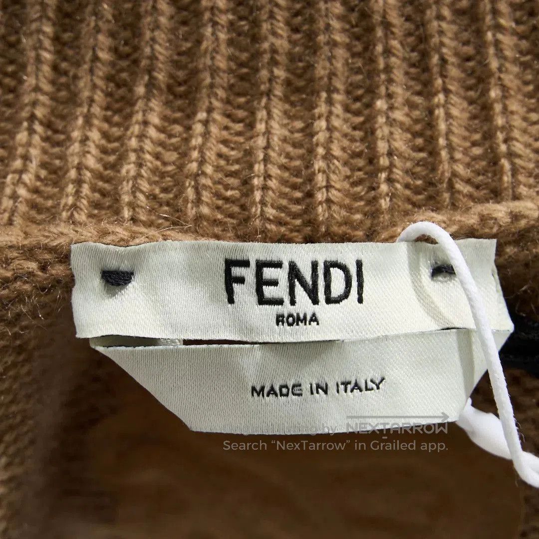 Fendi Fendi Women's High Neck Cashmere Sweater. Size M / US 6-8 / IT 42-44 - 7 Thumbnail