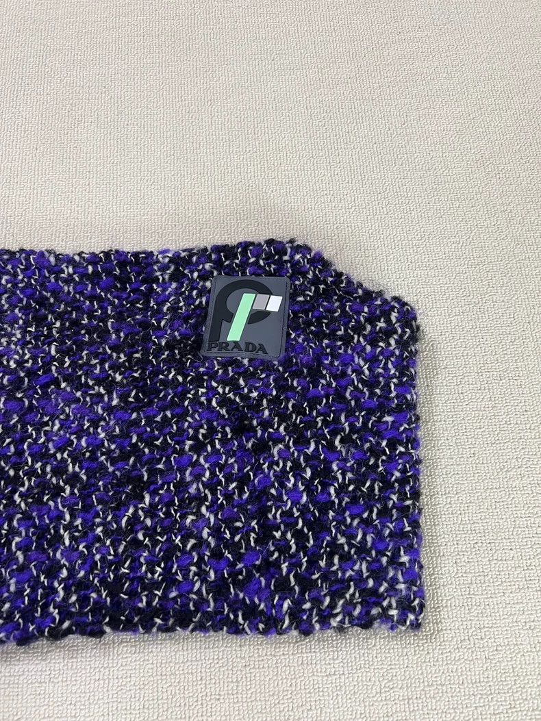 Prada Prada Sheep wool chest Size M / US 6-8 / IT 42-44 - 3 Thumbnail
