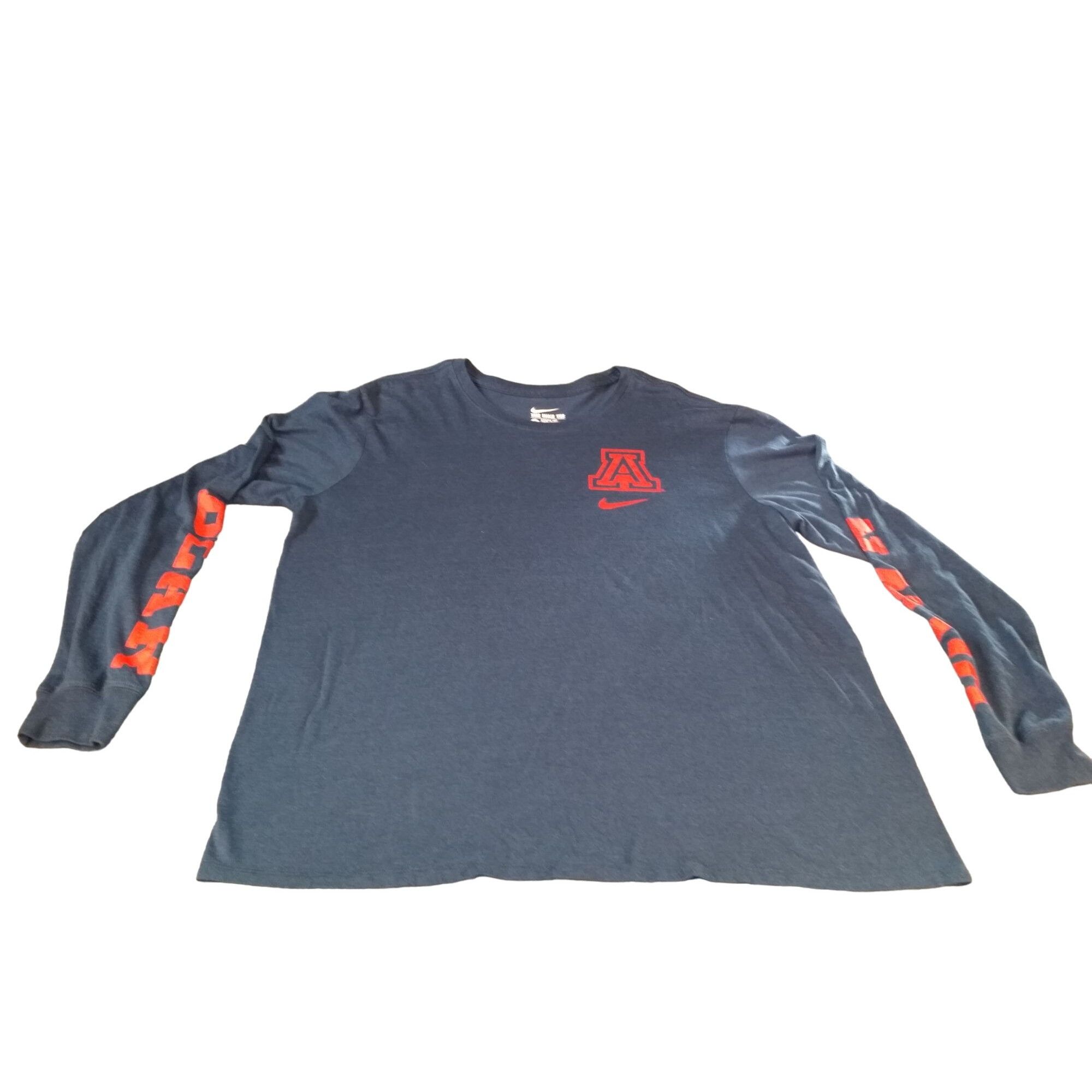 Nike Arizona Wildcats Athletic Cut Tshirt Men Sz XL The Nike Tee Size US XL / EU 56 / 4 - 1 Thumbnail