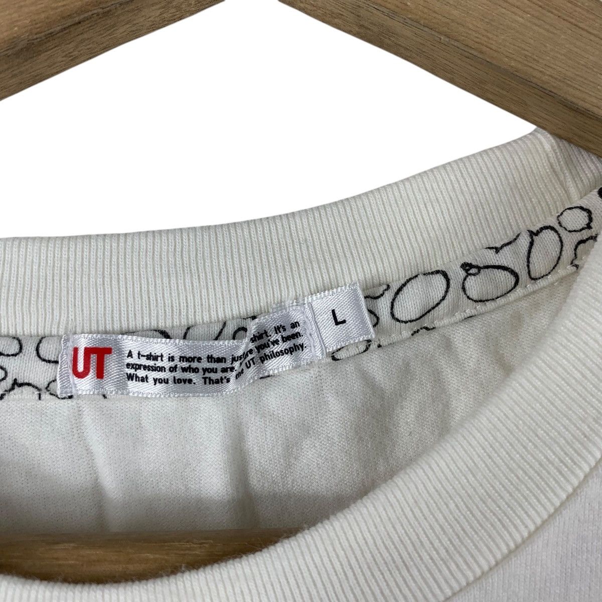 Uniqlo UNIQLO x TENSAI BAKABON Fujio Akatsuka Kodansha Tee Shirt Size US L / EU 52-54 / 3 - 6 Thumbnail