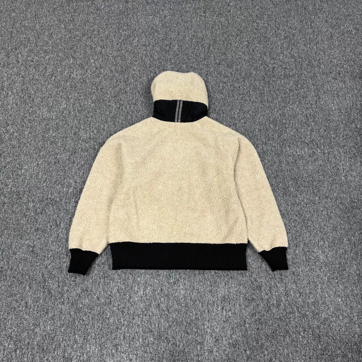 Canada Goose Canada Goose Beige Fleece Zip Hooded Jkt M 99 New Size M / US 6-8 / IT 42-44 - 2 Thumbnail