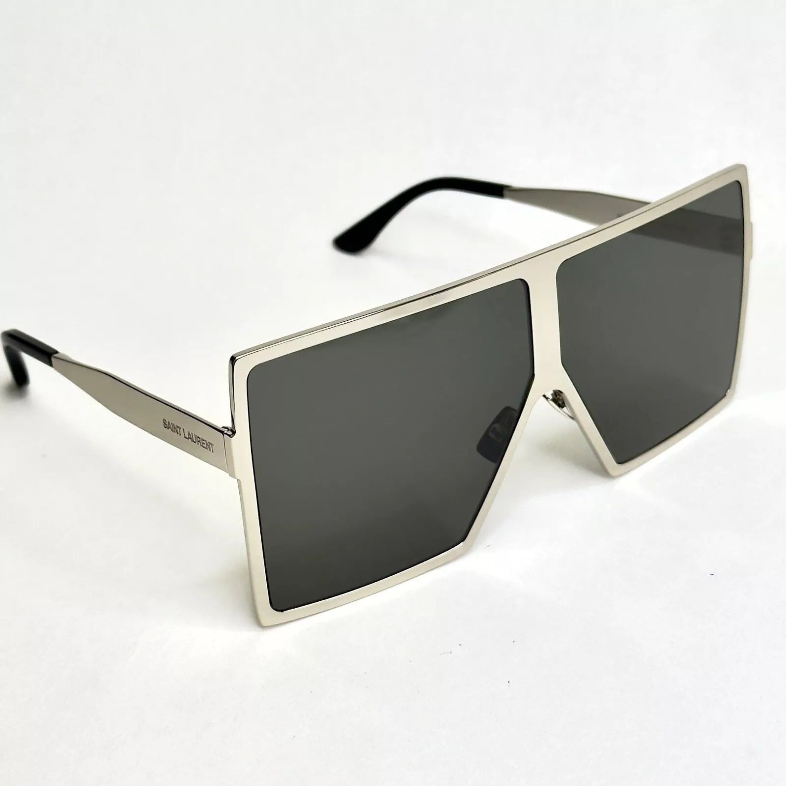 Yves Saint Laurent SAINT LAURENT BETTY SL 182 SL182 Silver 002 Sunglass YSL Size ONE SIZE - 2 Thumbnail