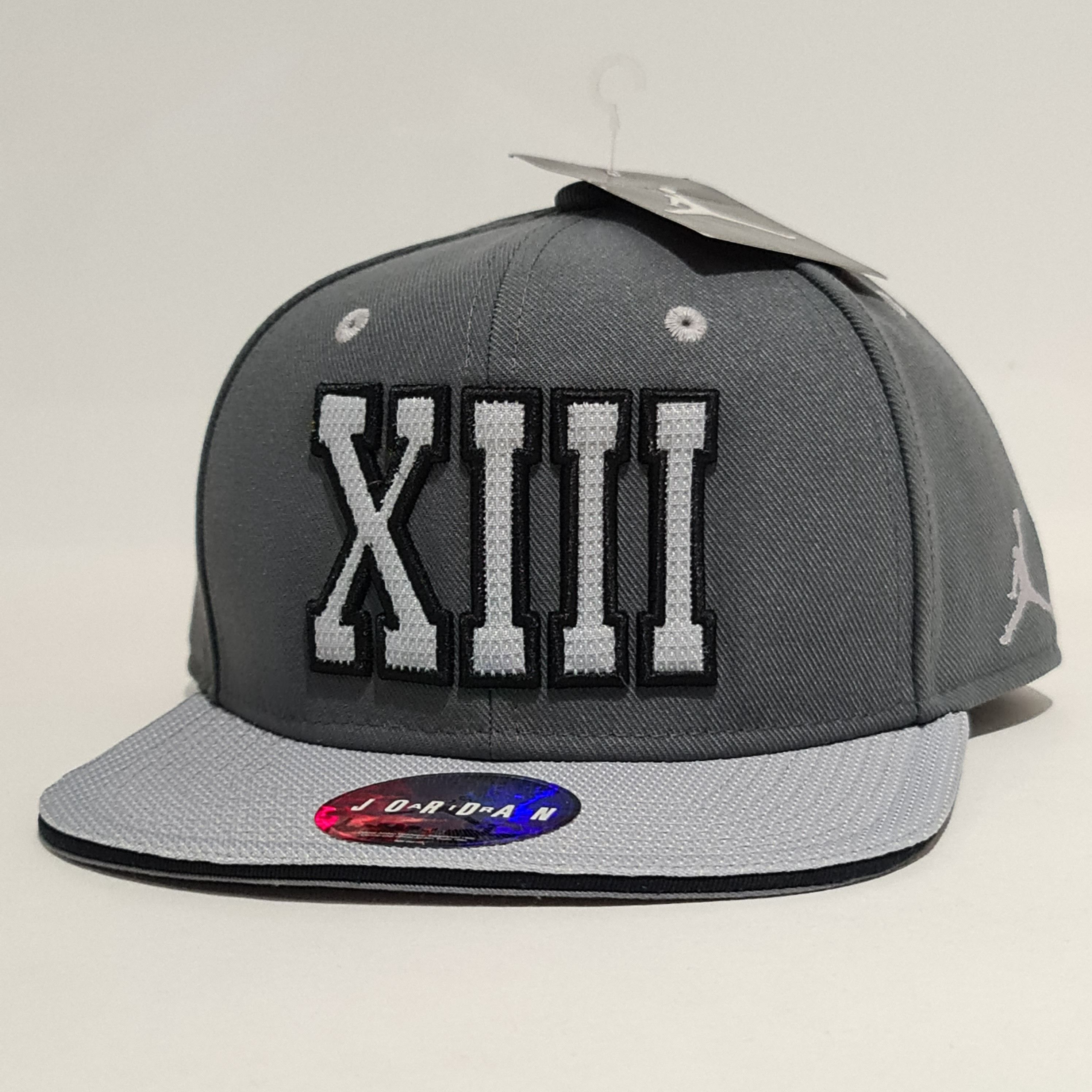 Jordan Brand Jordan Cap Snapback 'Air Jordan XIII' Grey Size ONE SIZE - 1 Thumbnail