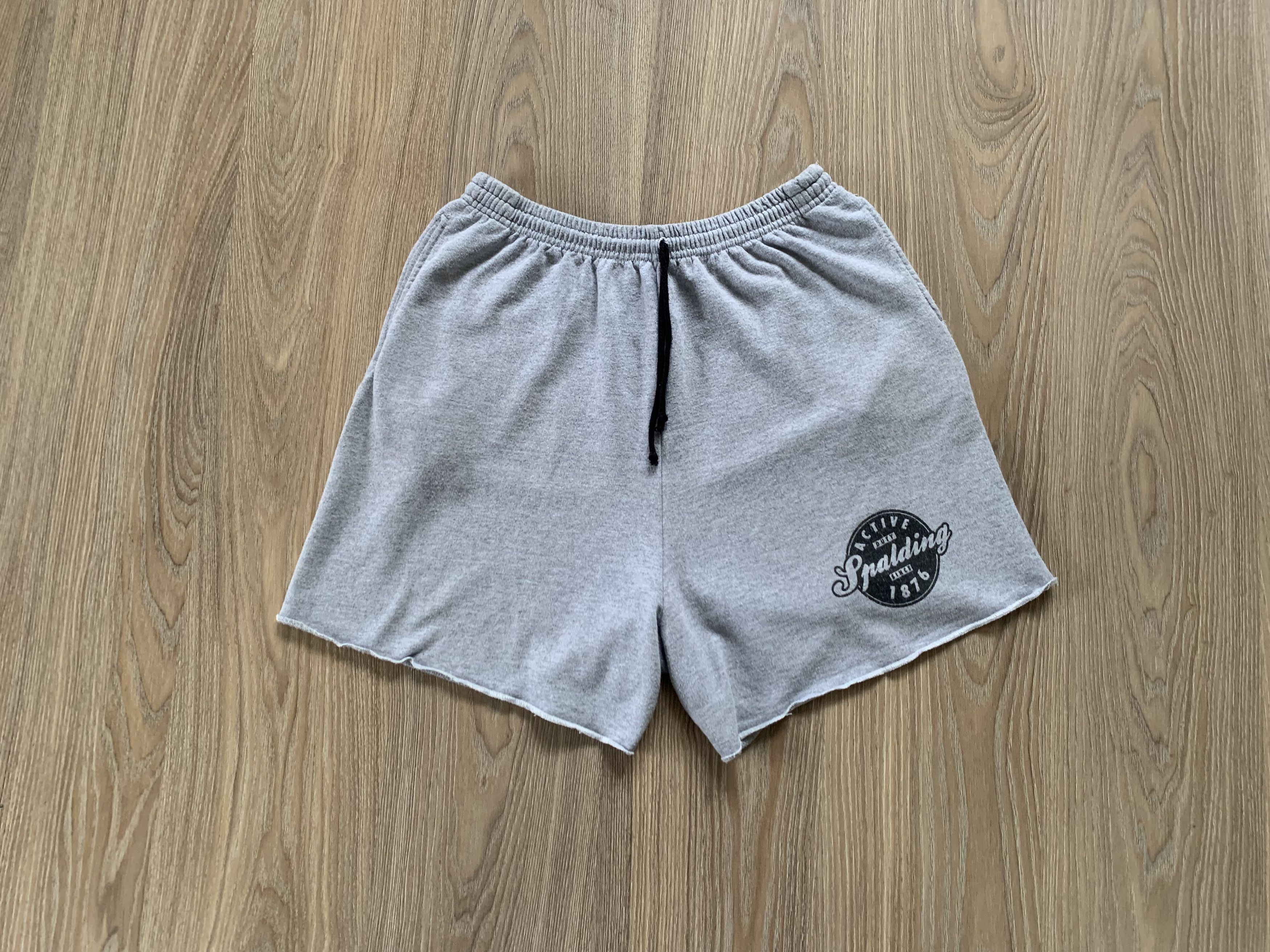 Spalding Spalding Rare Vintage Cotton Shorts Size US 33 - 1 Thumbnail