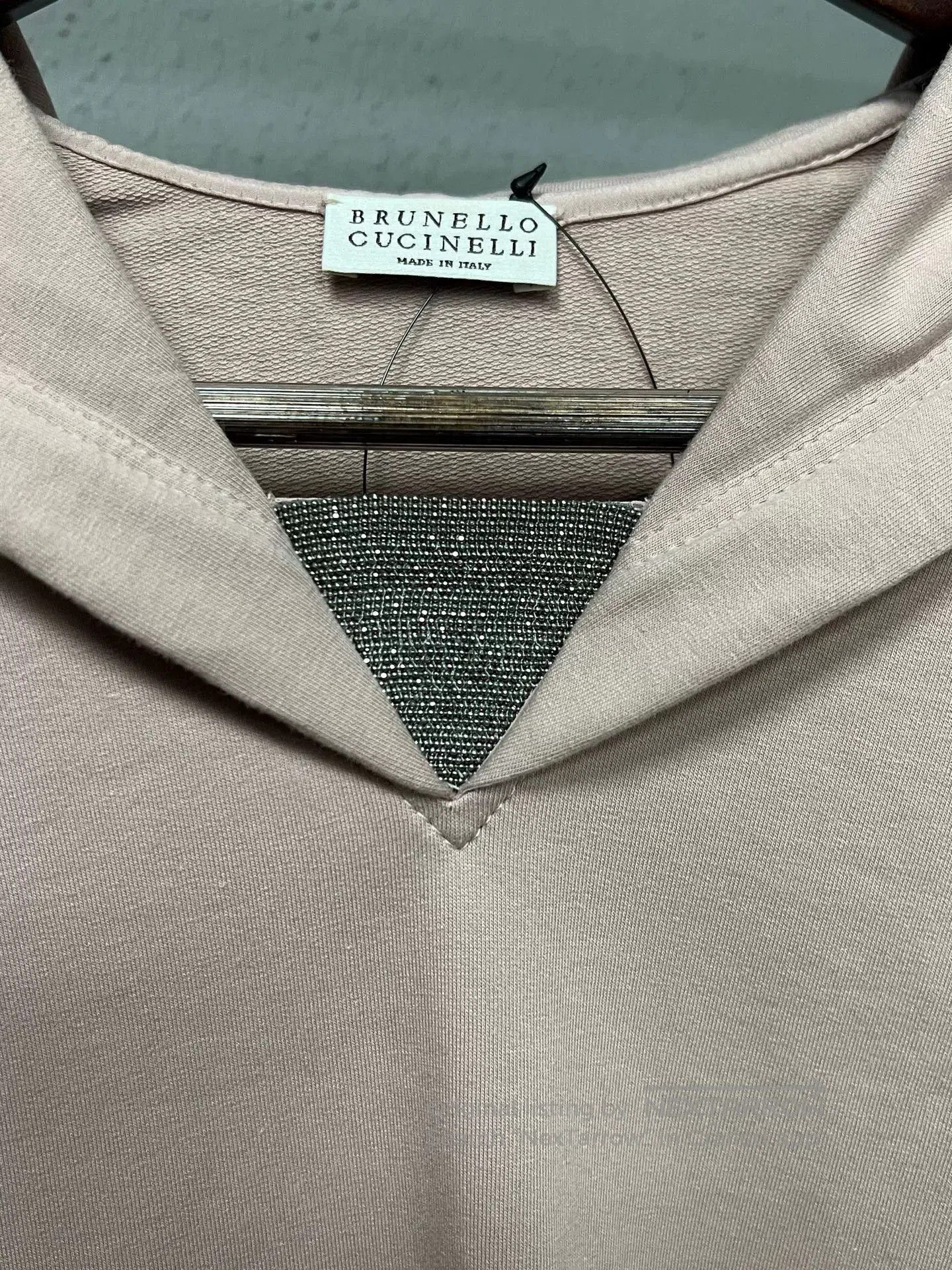 Brunello Cucinelli Brunello Cucinelli Gray-Pink Cropped Beaded Sweatshirt. Size S / US 4 / IT 40 - 3 Thumbnail