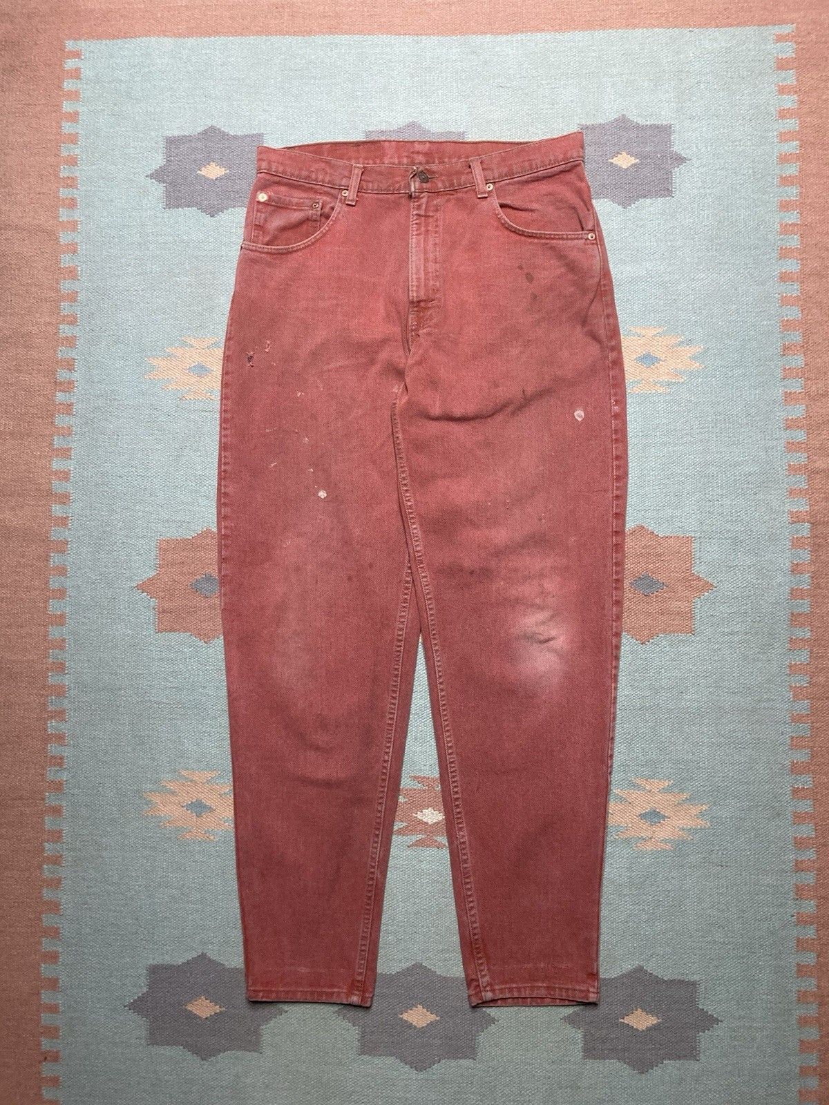 Vintage 90s Levis 560 jeans faded salmon paint baggy tapered 34x34 Size US 34 / EU 50 - 1 Thumbnail