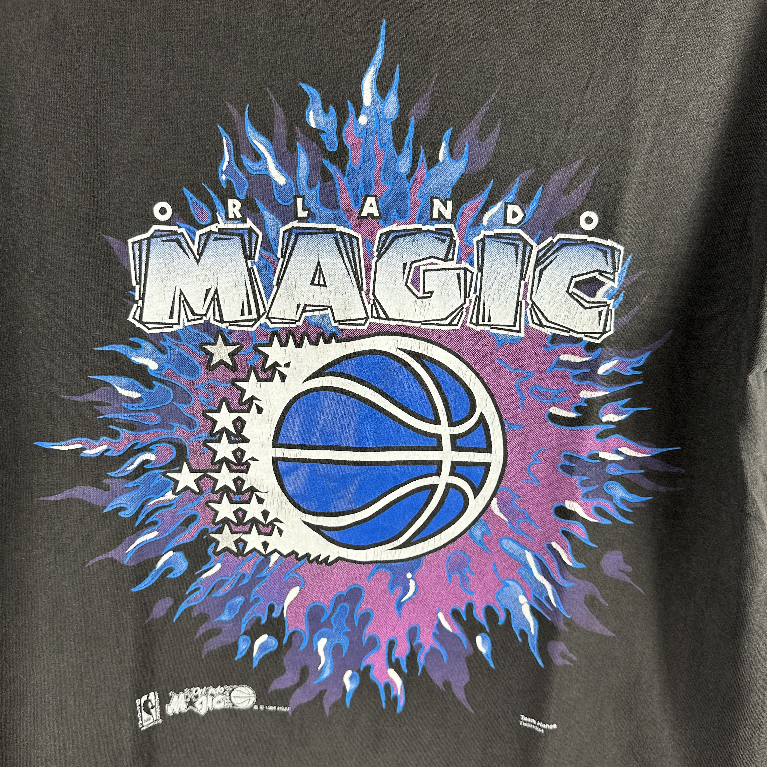 Vintage Vintage 1995 Orlando Magic NBA Flaming Logo Graphic T-shirt Size US L / EU 52-54 / 3 - 2 Thumbnail