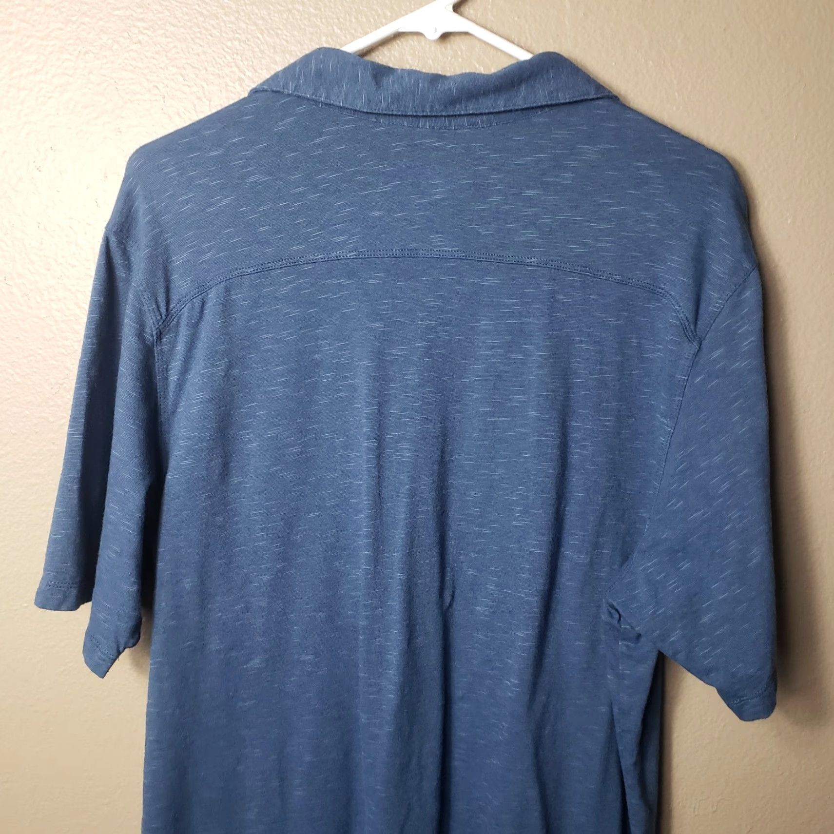 Vintage Columbia Shirt Men Outdoor Omni Wick Buttonfront Collared Hiking Size L Blue Size US L / EU 52-54 / 3 - 6 Thumbnail