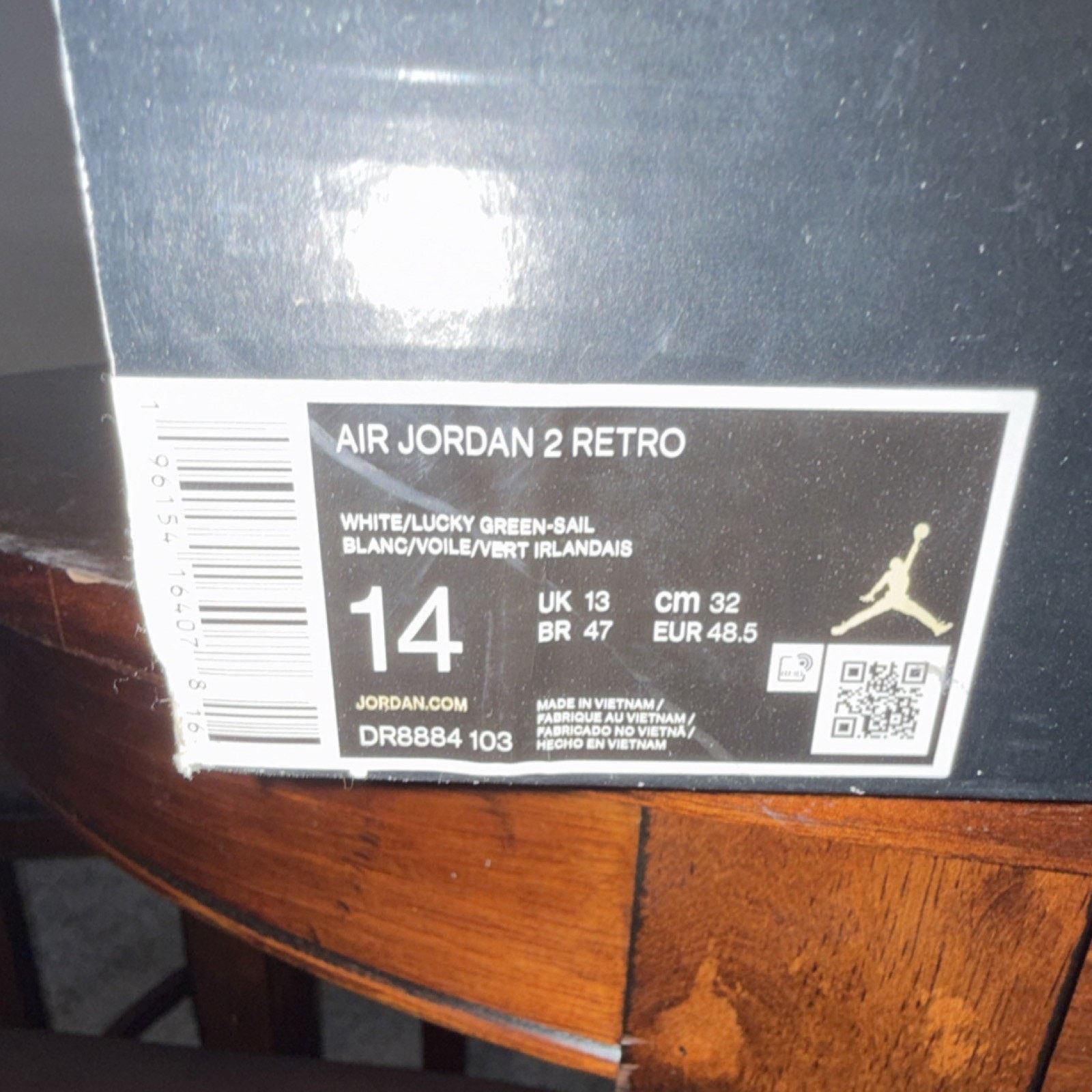 Nike Jordan Air Jordan 2 Retro Lucky Green Men's 14 Size US 14 / EU 47 - 8 Thumbnail