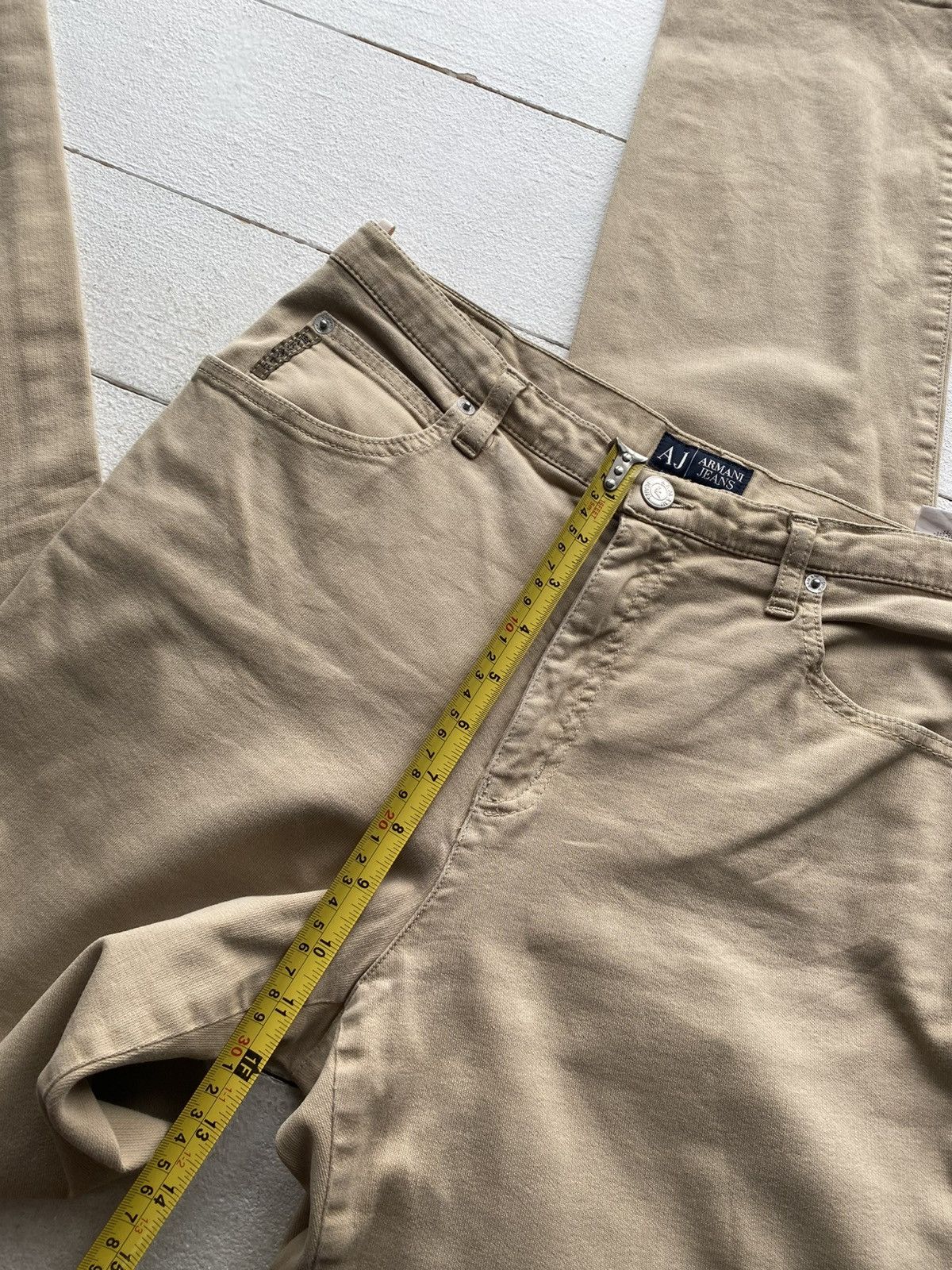 Armani Retro Luxury 90s AJ Armani Jeans Thommer Slim Beige Pants Size US 31 - 16 Thumbnail
