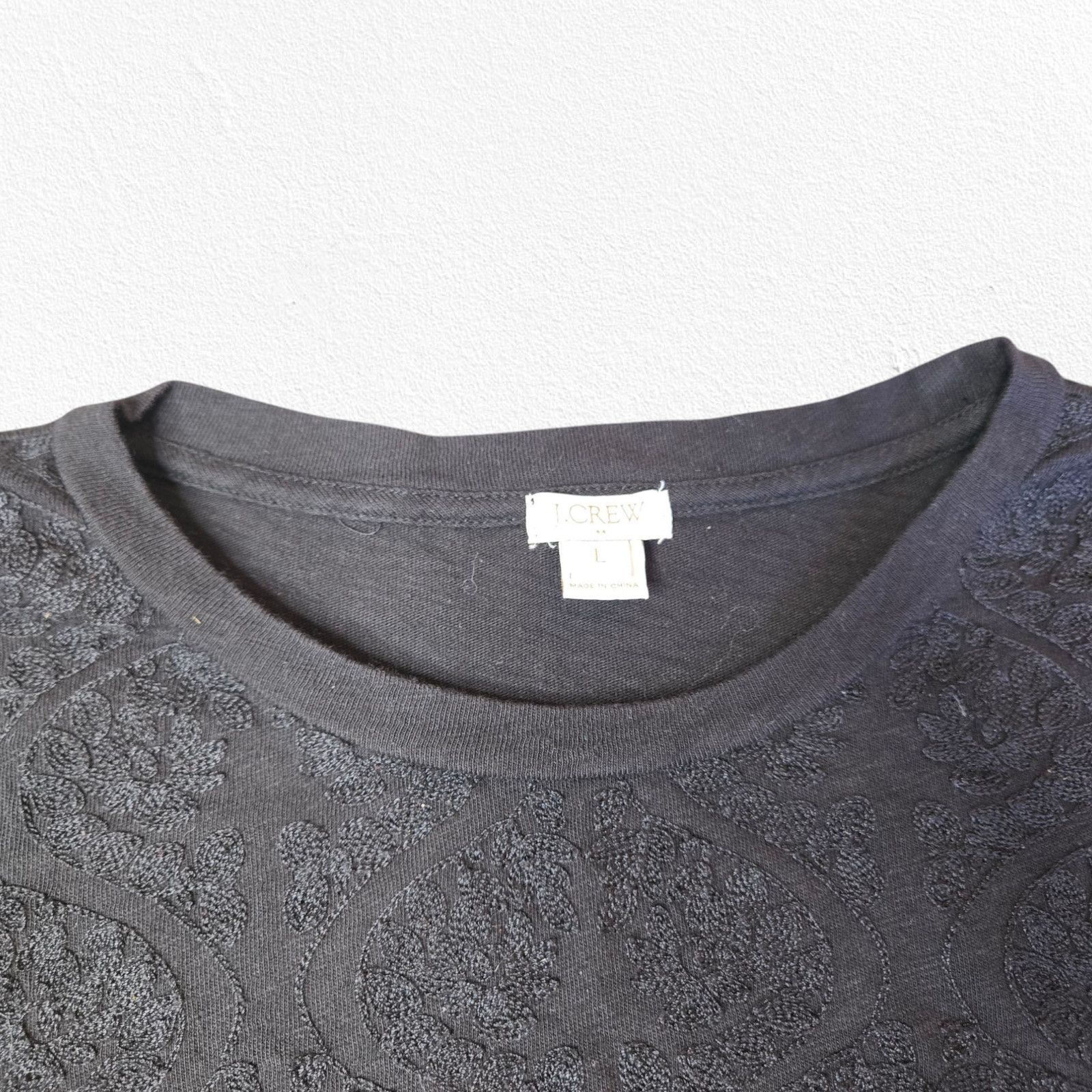 J.Crew J Crew Black Jacquard Crewneck Top Size Large Size L / US 10 / IT 46 - 2 Thumbnail