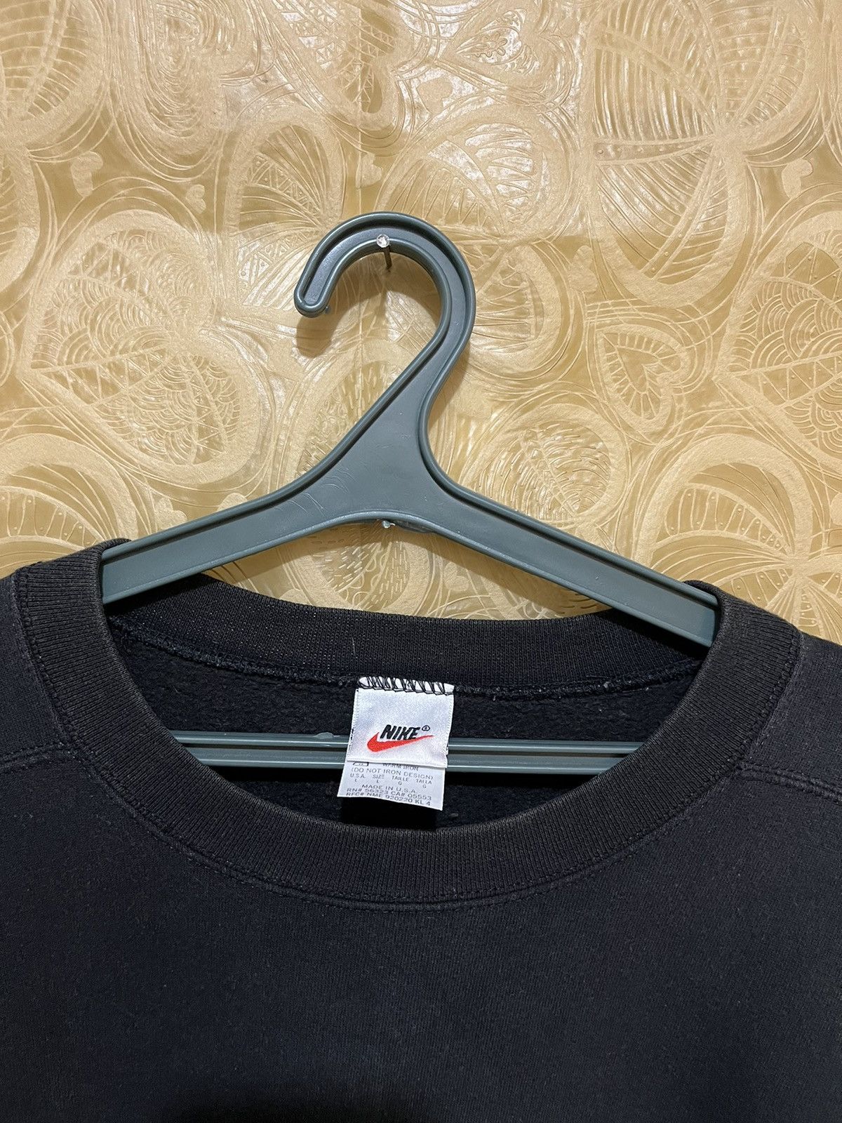 Other Vintage NIKE washed sweatshirt Made in USA 🇺🇸 Size US L / EU 52-54 / 3 - 8 Thumbnail