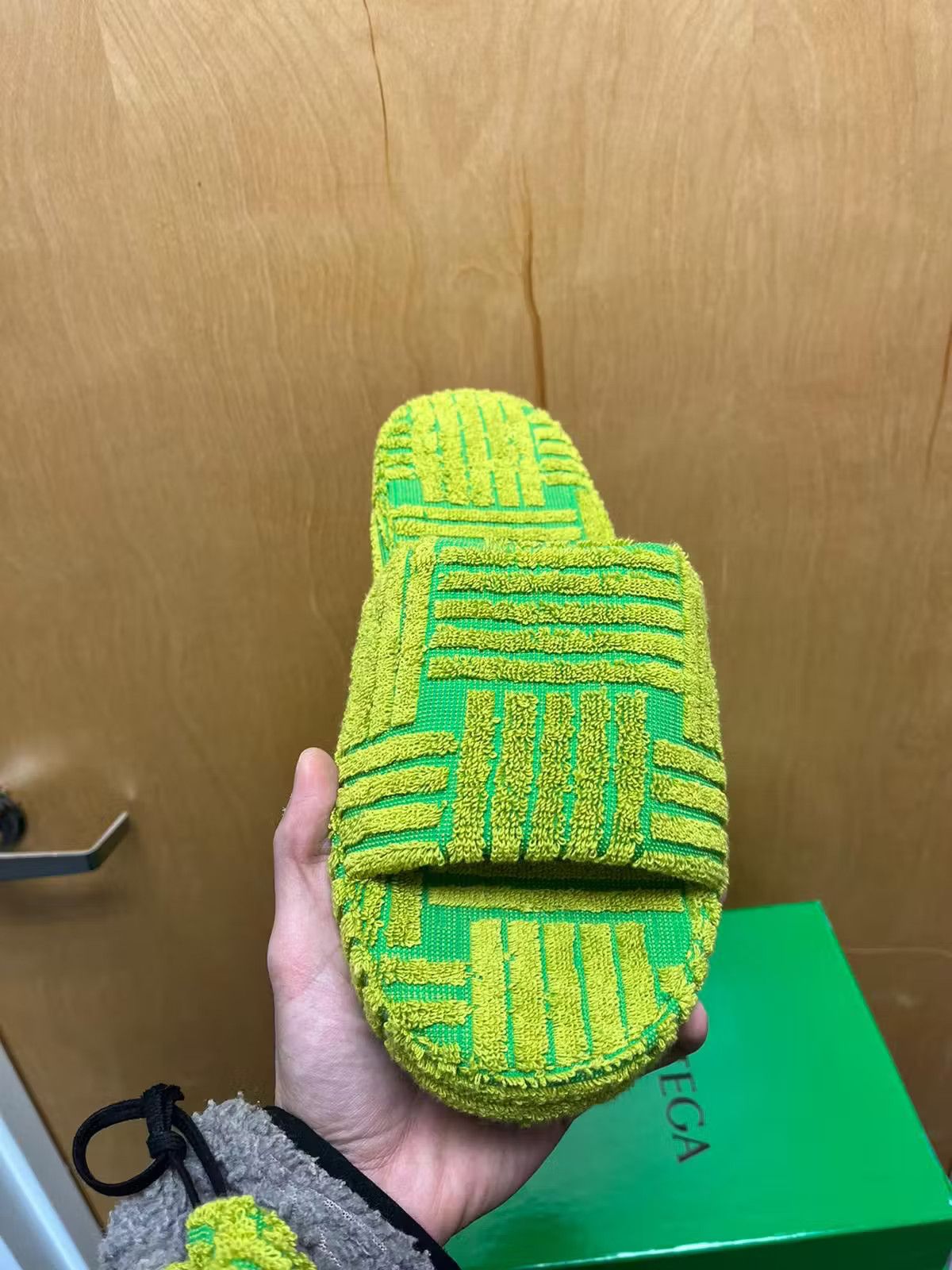 Bottega Veneta o1rshd1 Q:4 / Resort Sandal in Intrecciato Jacquard Parakeet Size US 11 / EU 44 - 10 Thumbnail