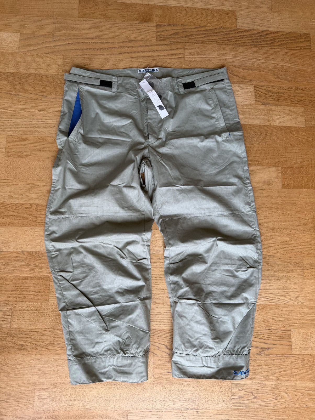 Walter Van Beirendonck NOS Early 90‘s Sabotage - Velcro Cropped pants Size US 35 - 1 Thumbnail