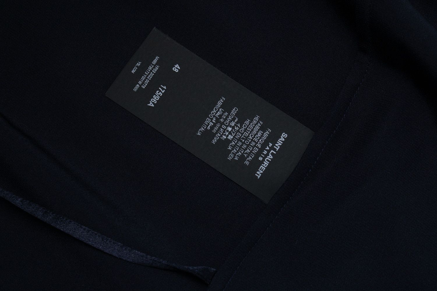 Saint Laurent Paris Saint Laurent, blue silk kimono 2022 Size US M / EU 48-50 / 2 - 8 Thumbnail